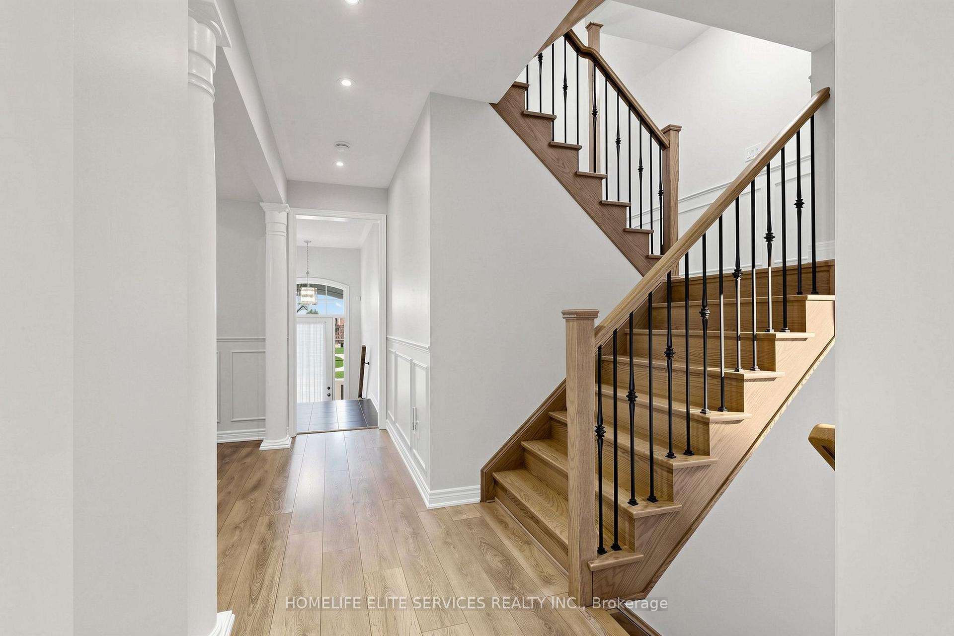 Photo 39 of 8 Beckett Avenue, Markham, Berczy — HOMEH