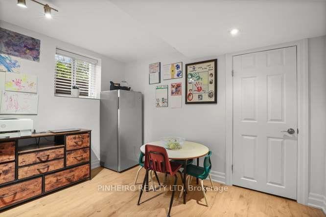 Photo 36 of 218 Tarbart Terrace, London, North P — HOMEH