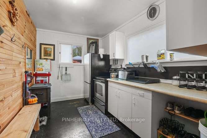 Photo 39 of 218 Tarbart Terrace, London, North P — HOMEH