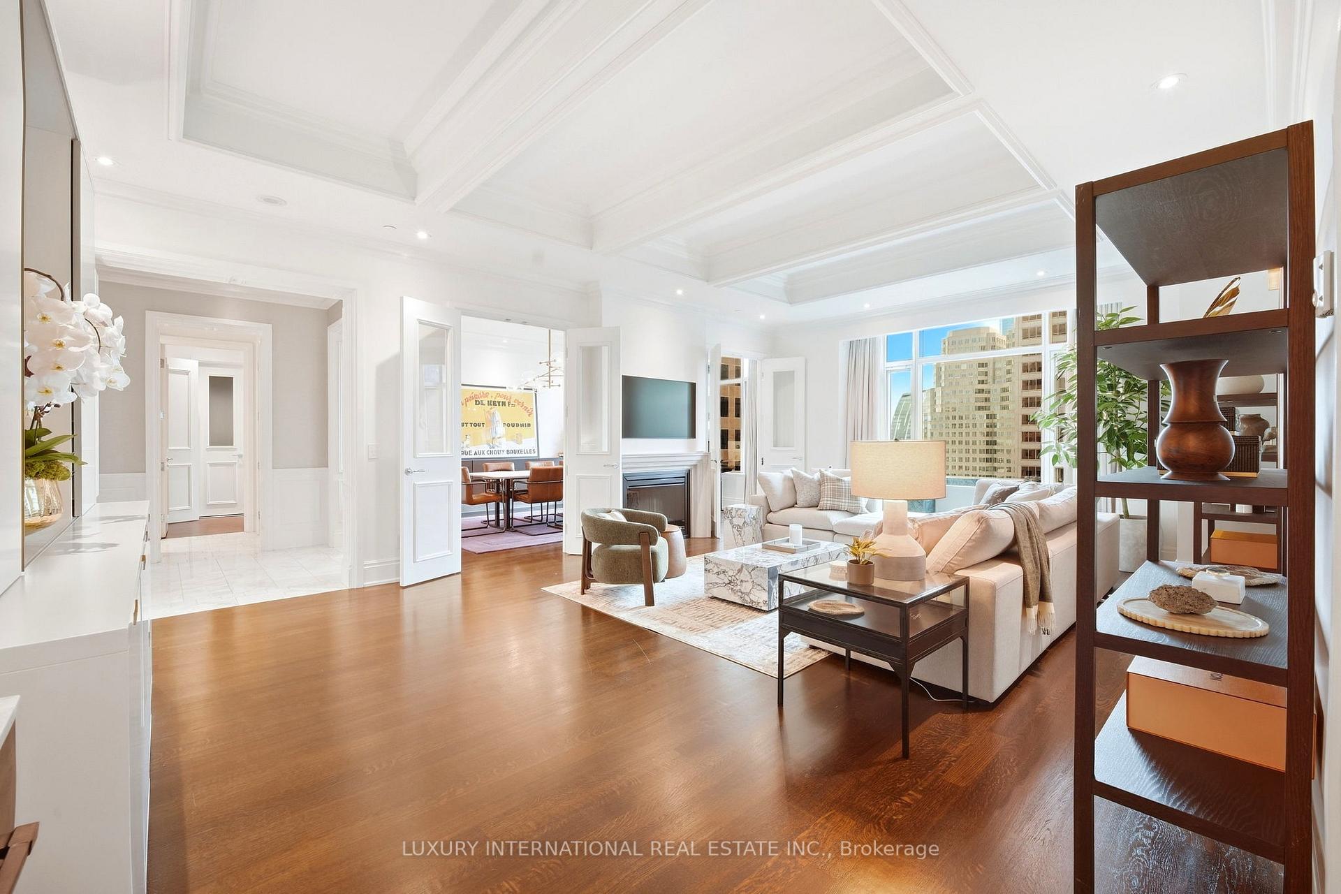 Photo 2 of Unit 4205, 311 Bay Street, Toronto, Bay Street Corridor — HOMEH