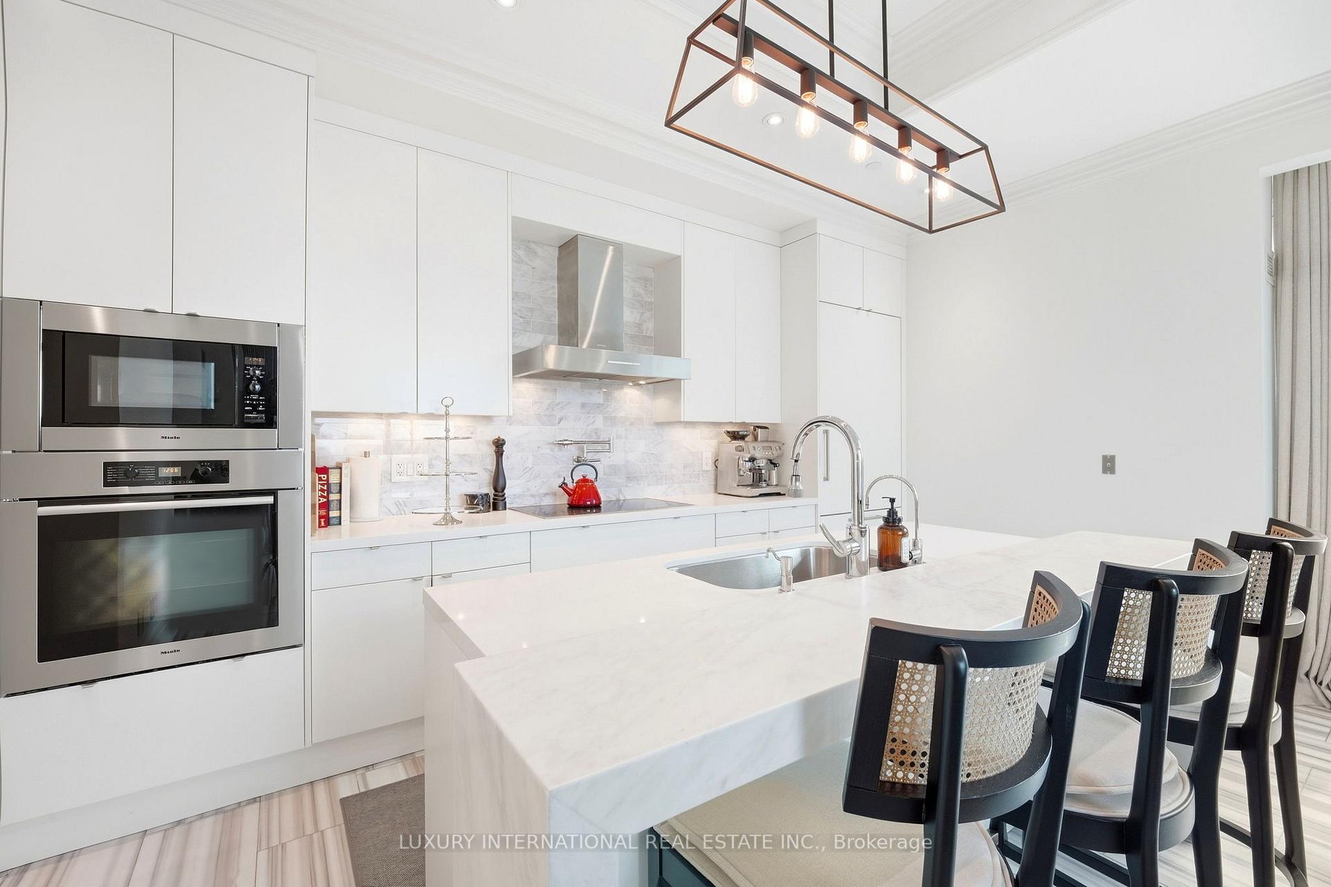 Photo 13 of Unit 4205, 311 Bay Street, Toronto, Bay Street Corridor — HOMEH
