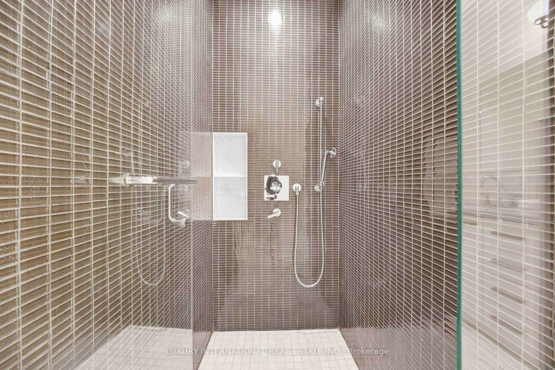 Photo 33 of Unit 4205, 311 Bay Street, Toronto, Bay Street Corridor — HOMEH