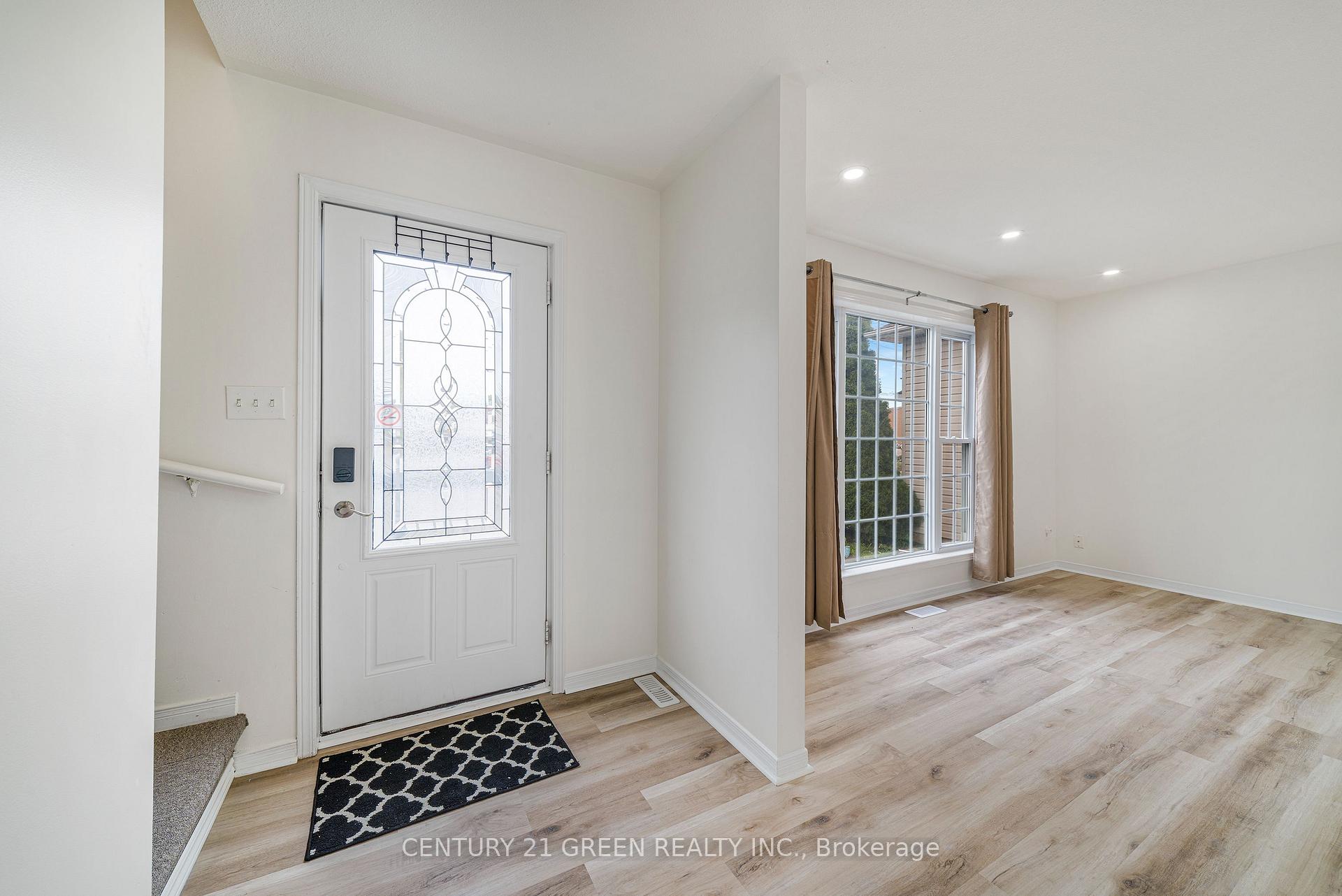 Photo 15 of 132 Carlton Street, St. Catharines, Downtown — HOMEH