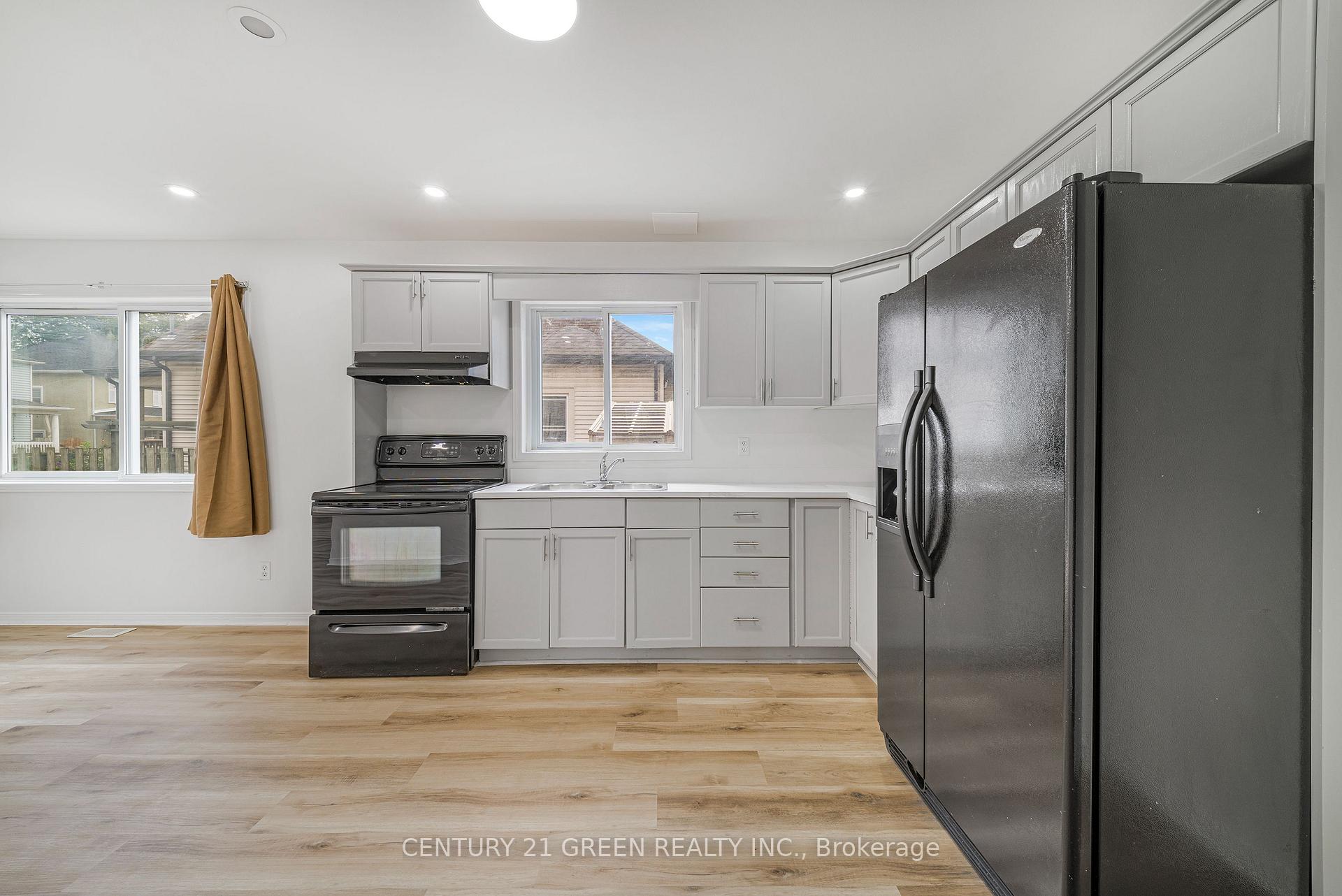 Photo 29 of 132 Carlton Street, St. Catharines, Downtown — HOMEH