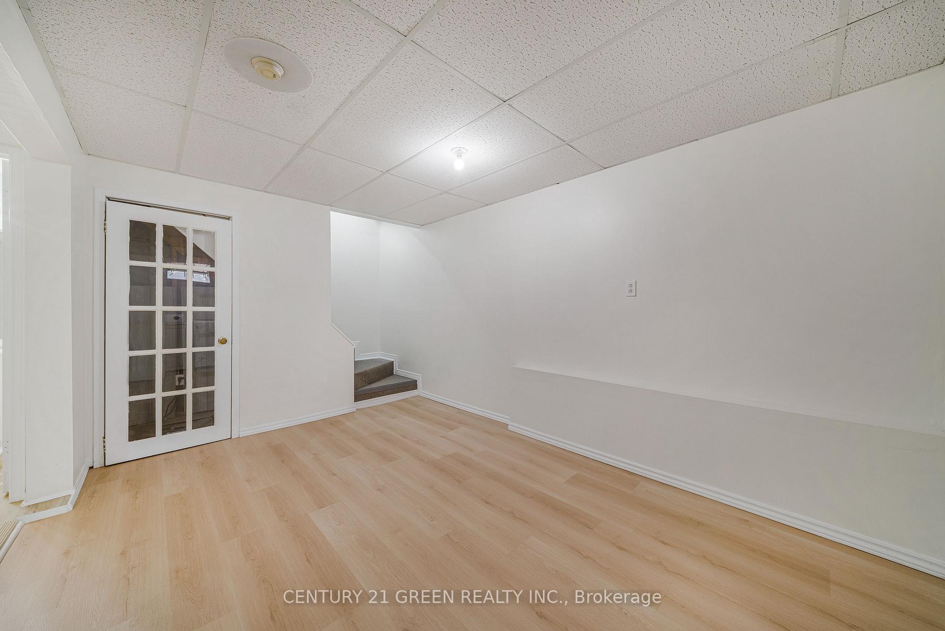 Photo 37 of 132 Carlton Street, St. Catharines, Downtown — HOMEH