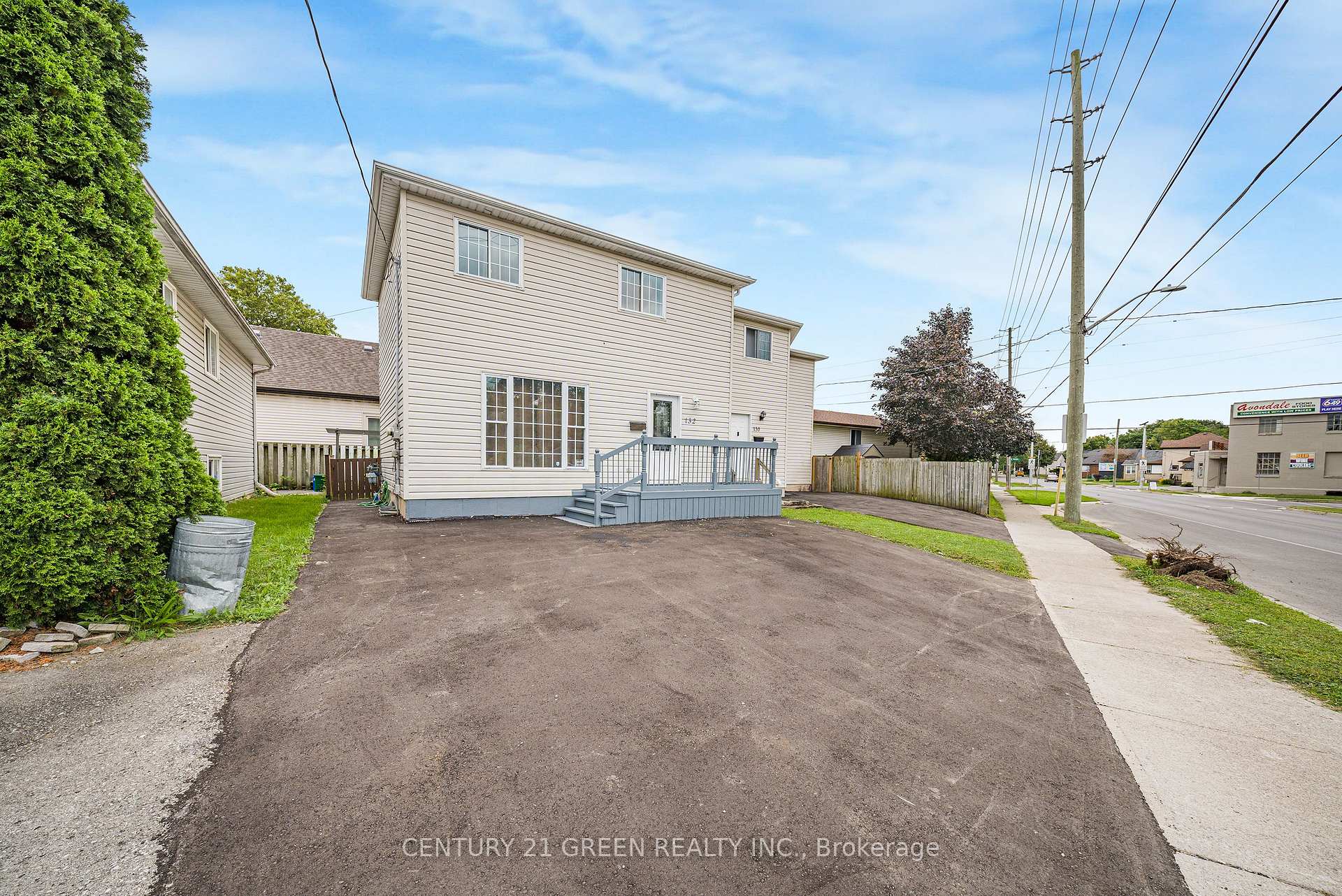 Photo 6 of 132 Carlton Street, St. Catharines, Downtown — HOMEH