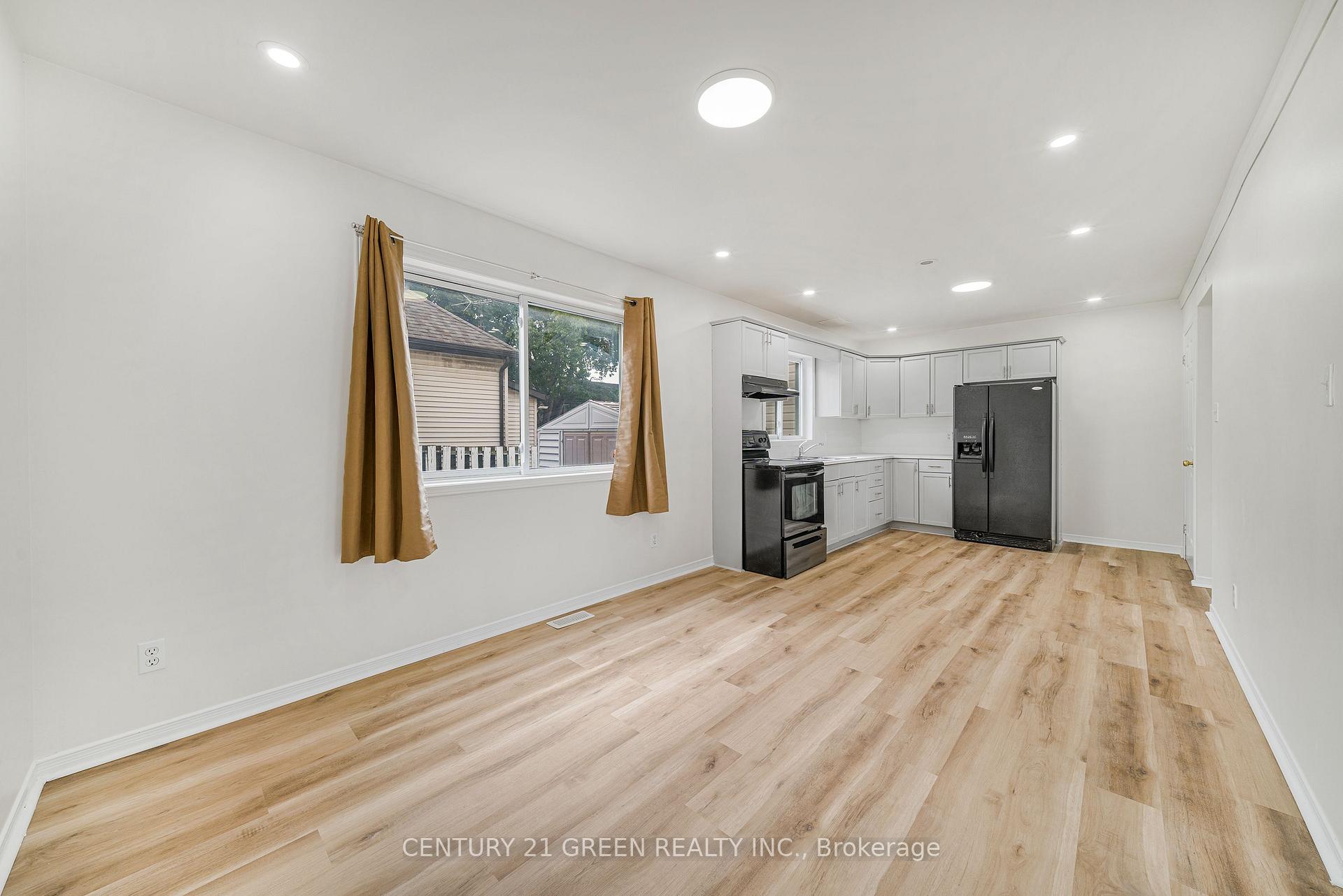 Photo 22 of 132 Carlton Street, St. Catharines, Downtown — HOMEH