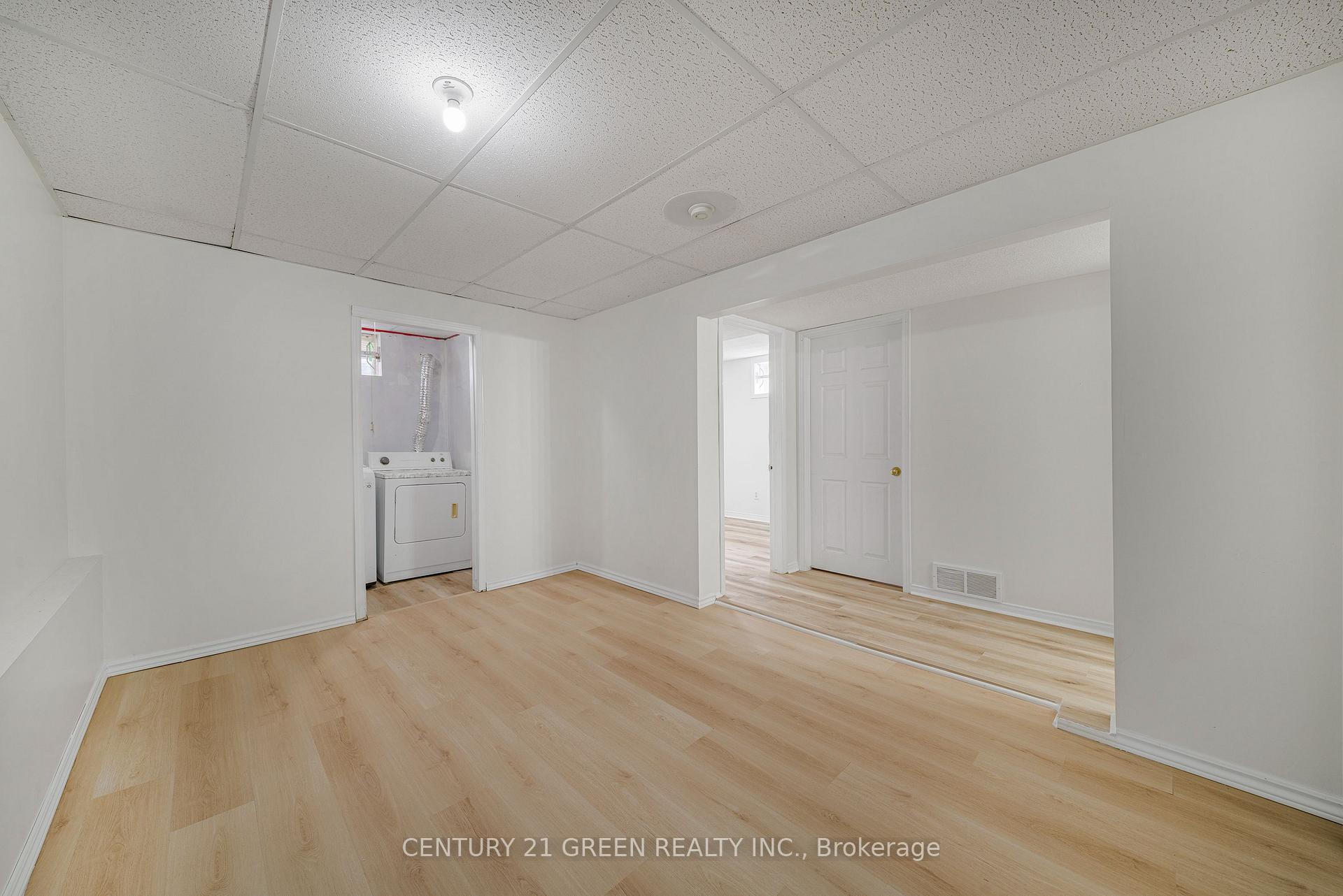 Photo 34 of 132 Carlton Street, St. Catharines, Downtown — HOMEH