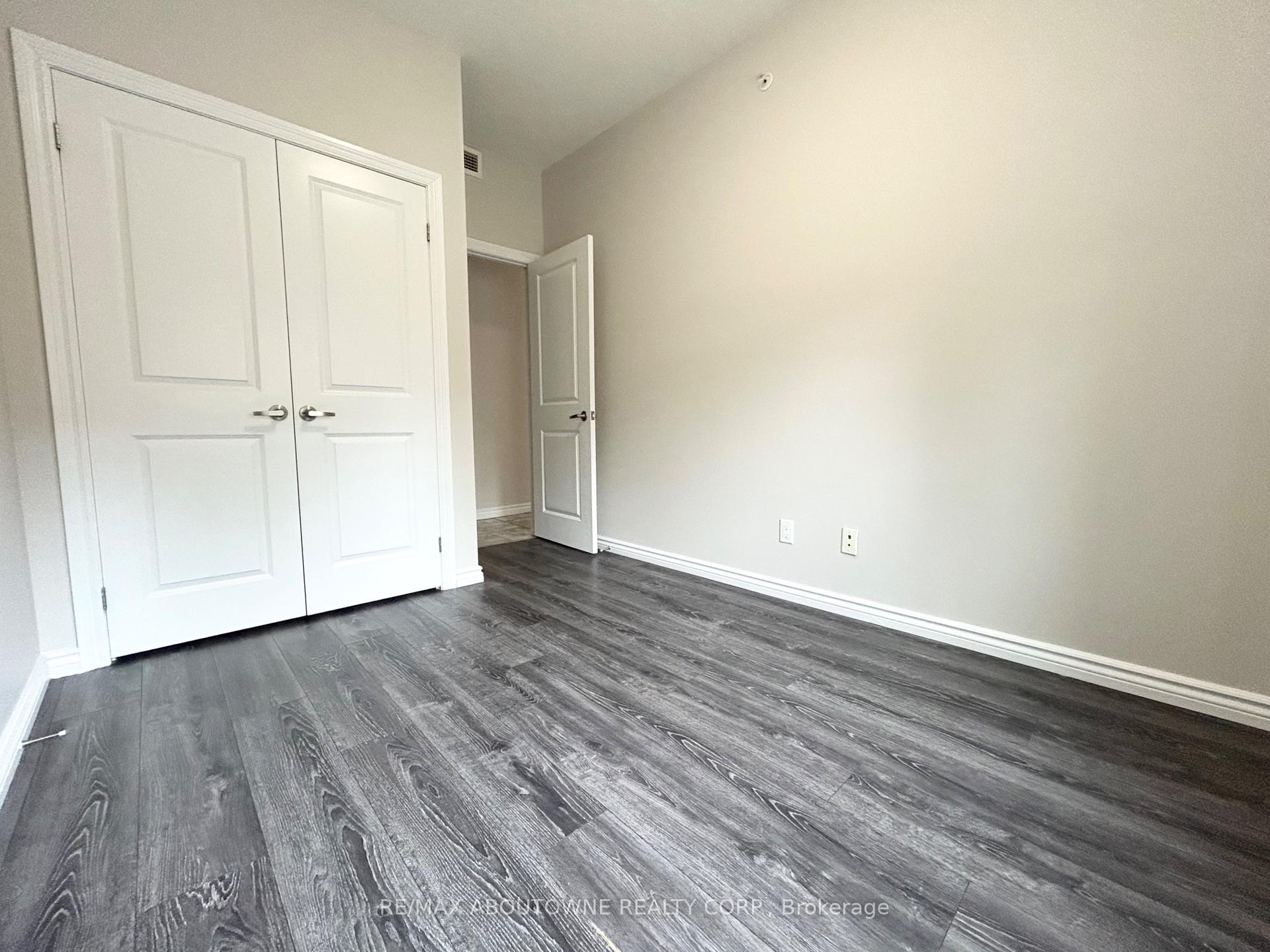 Photo 16 of Unit 102, 7 Rittenhouse Road, Kitchener, Country Hills West — HOMEH