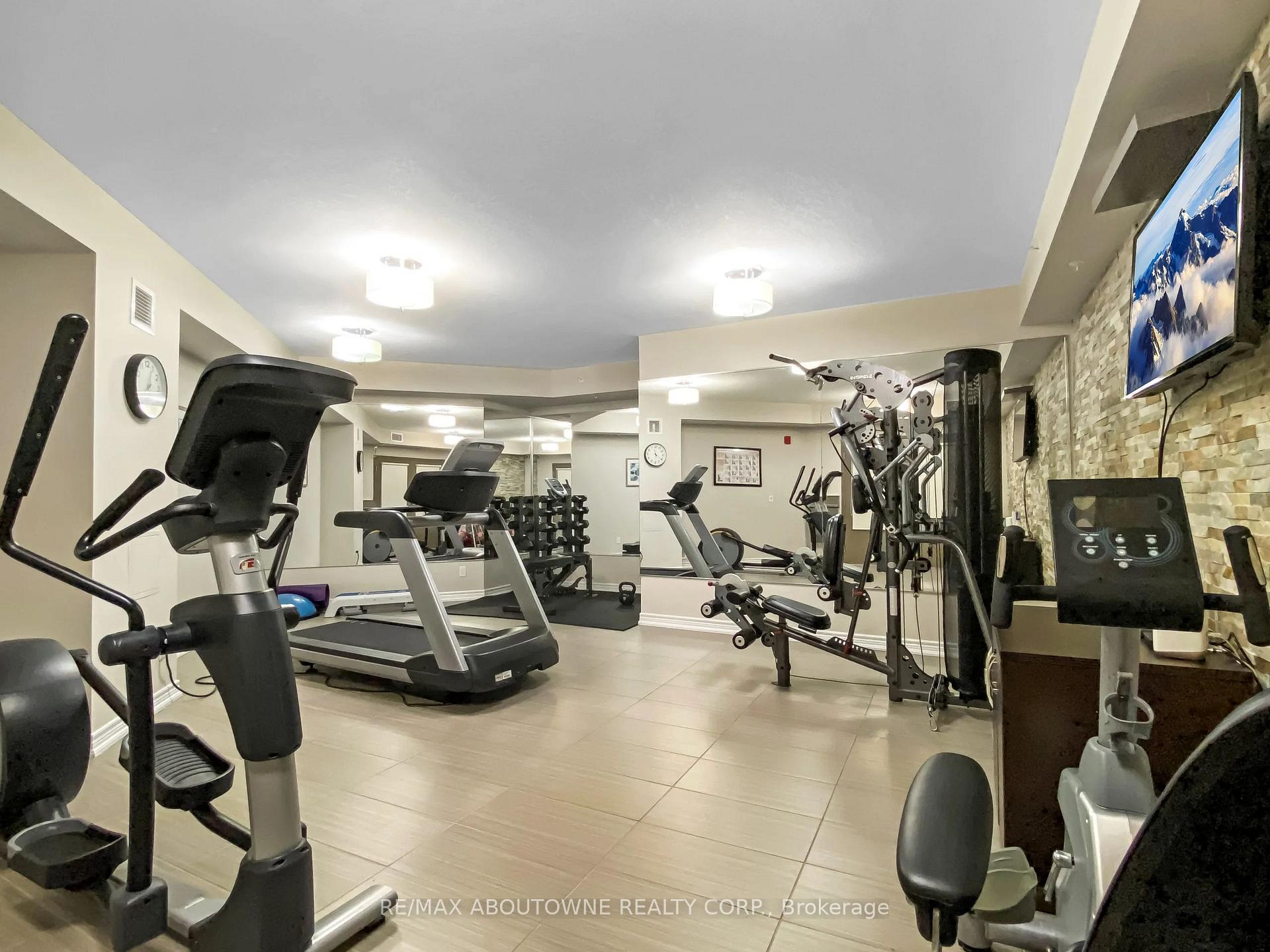Photo 20 of Unit 102, 7 Rittenhouse Road, Kitchener, Country Hills West — HOMEH