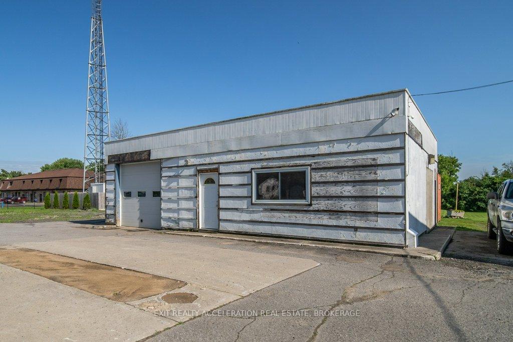 Photo 25 of 108 Dundas Street, Deseronto, Deseronto (Town) — HOMEH