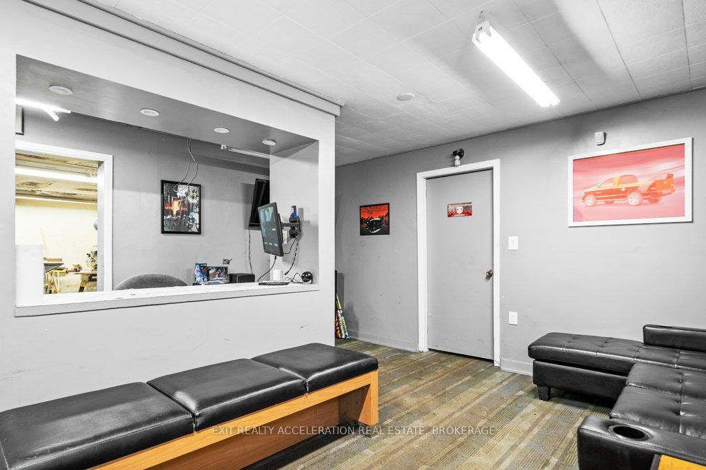 Photo 29 of 108 Dundas Street, Deseronto, Deseronto (Town) — HOMEH