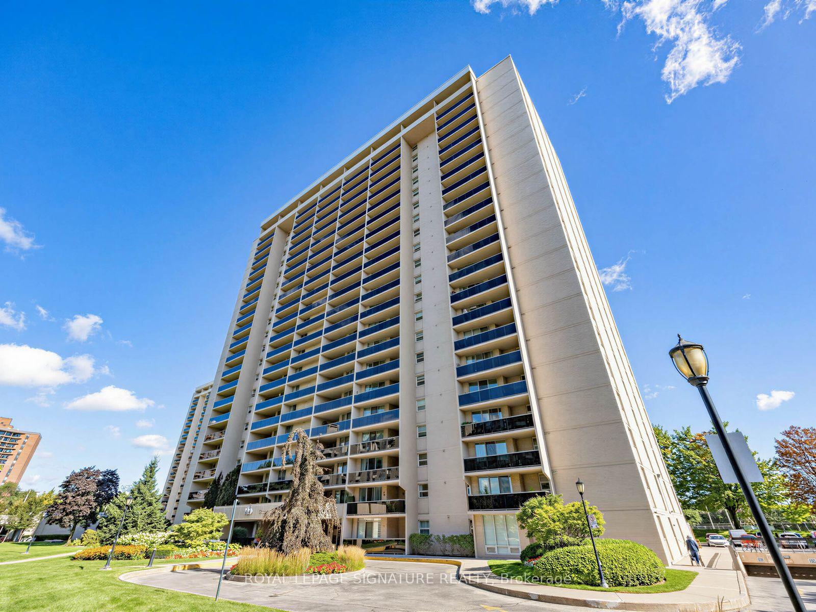 Photo 1 of Unit 1103, 299 Mill Road, Etobicoke, Markland Wood — HOMEH