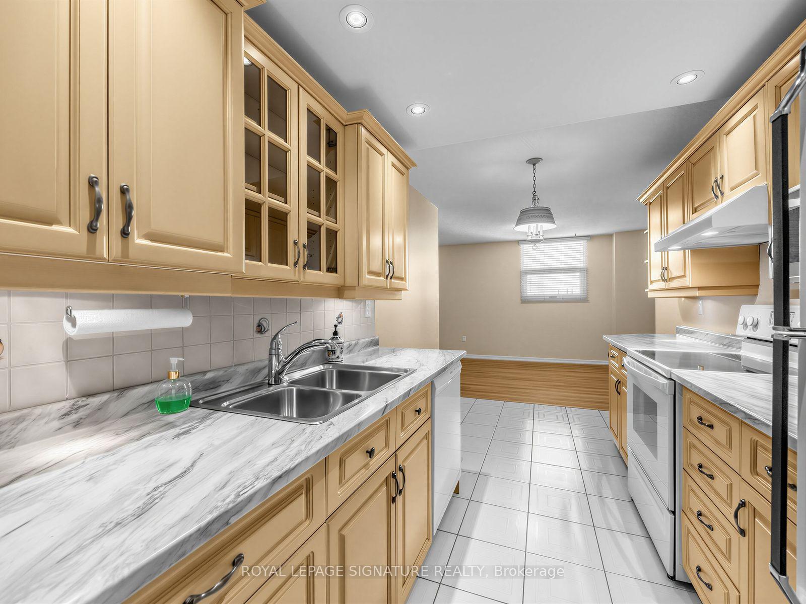 Photo 13 of Unit 1103, 299 Mill Road, Etobicoke, Markland Wood — HOMEH