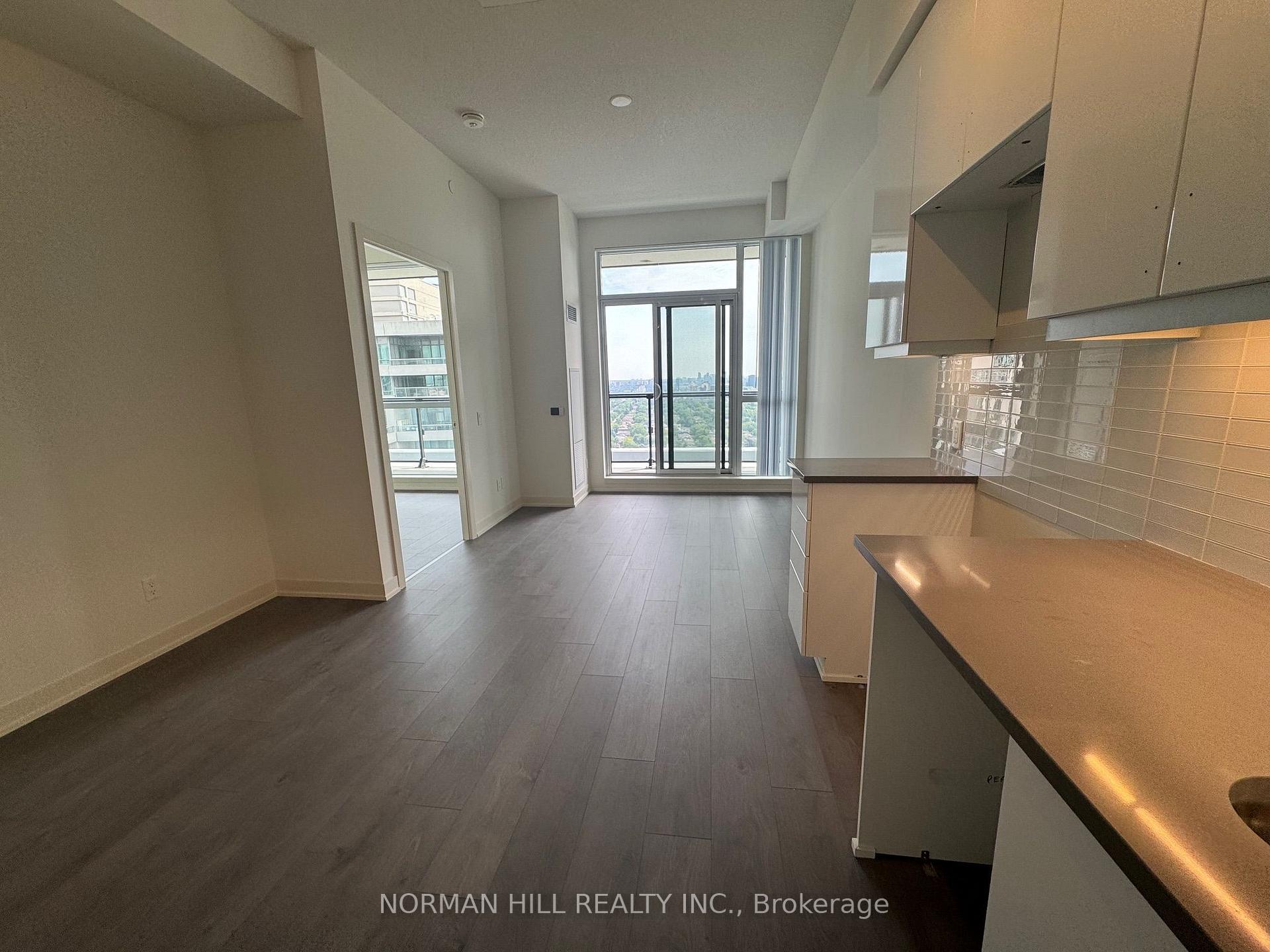 Photo 9 of Unit PH101, 4955 Yonge Street, North York, Willowdale East — HOMEH