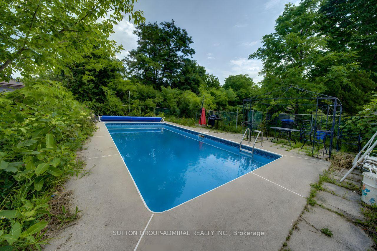 Photo 43 of Unit Upper 2 Floors, 121 Seventh Street, Midland — HOMEH