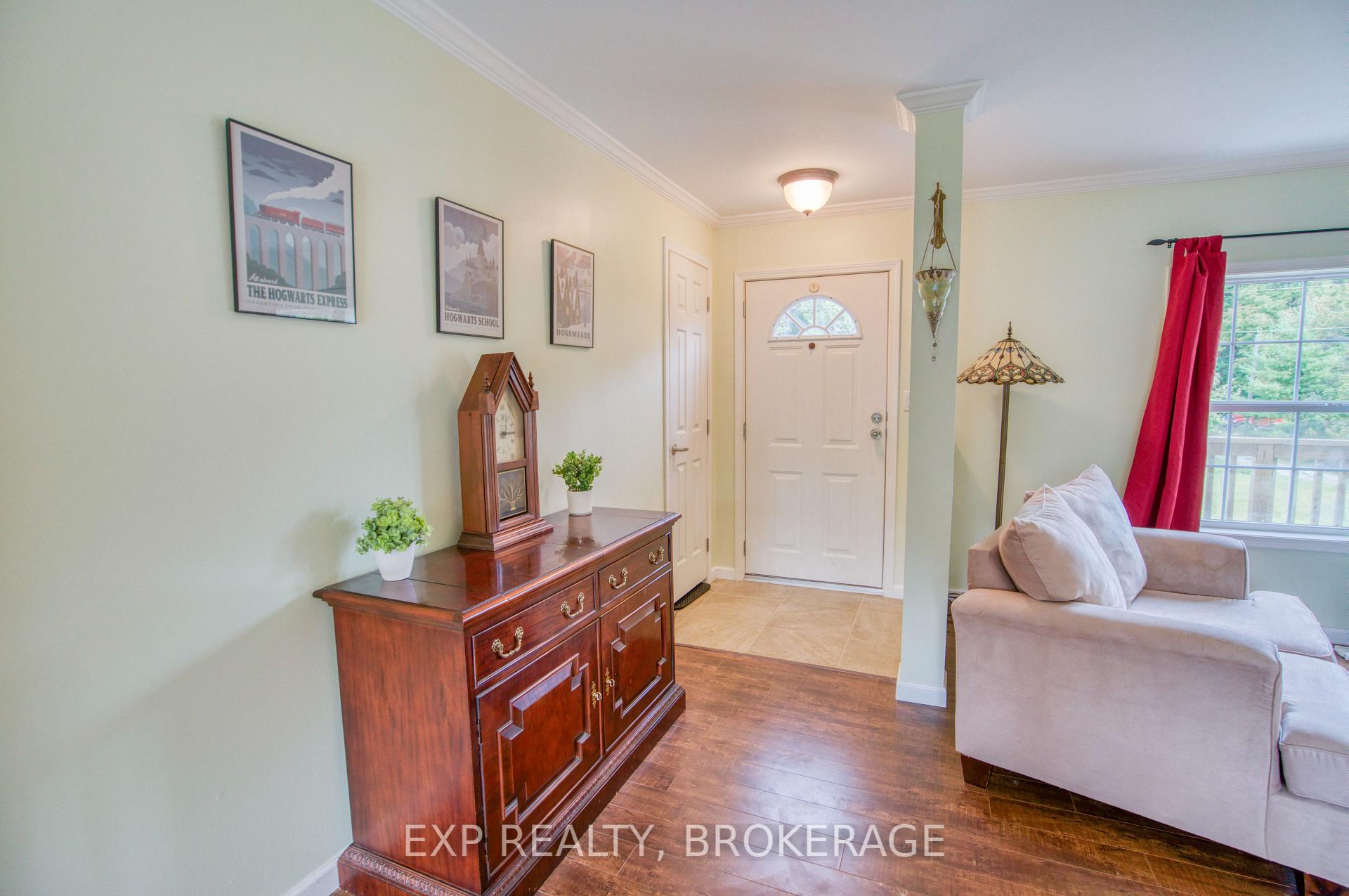 Photo 5 of 1026 Forty Foot Road, Frontenac, Frontenac Centre — HOMEH