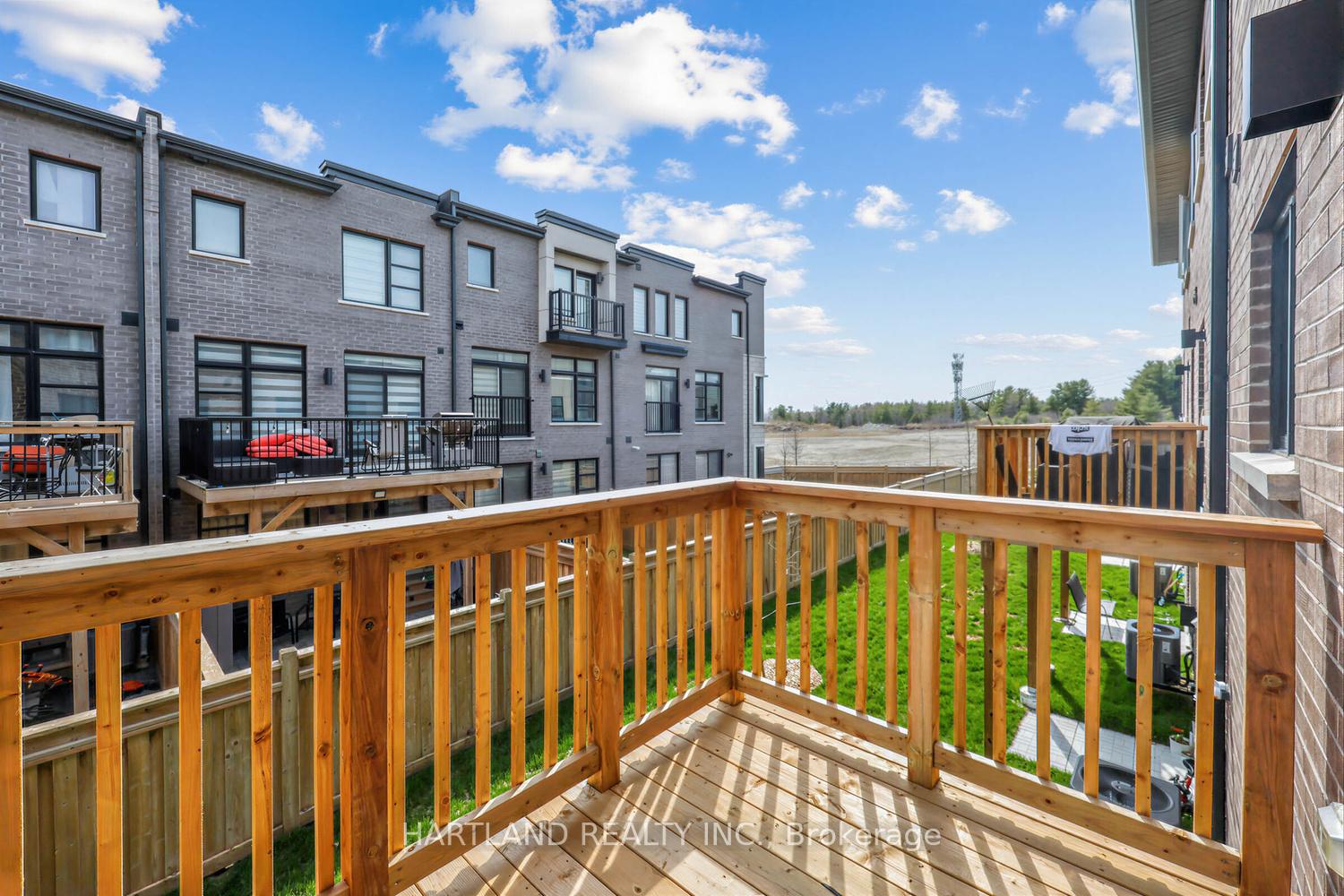 Photo 23 of Unit 405, 1695 Dersan Street, Pickering, Duffin Heights — HOMEH