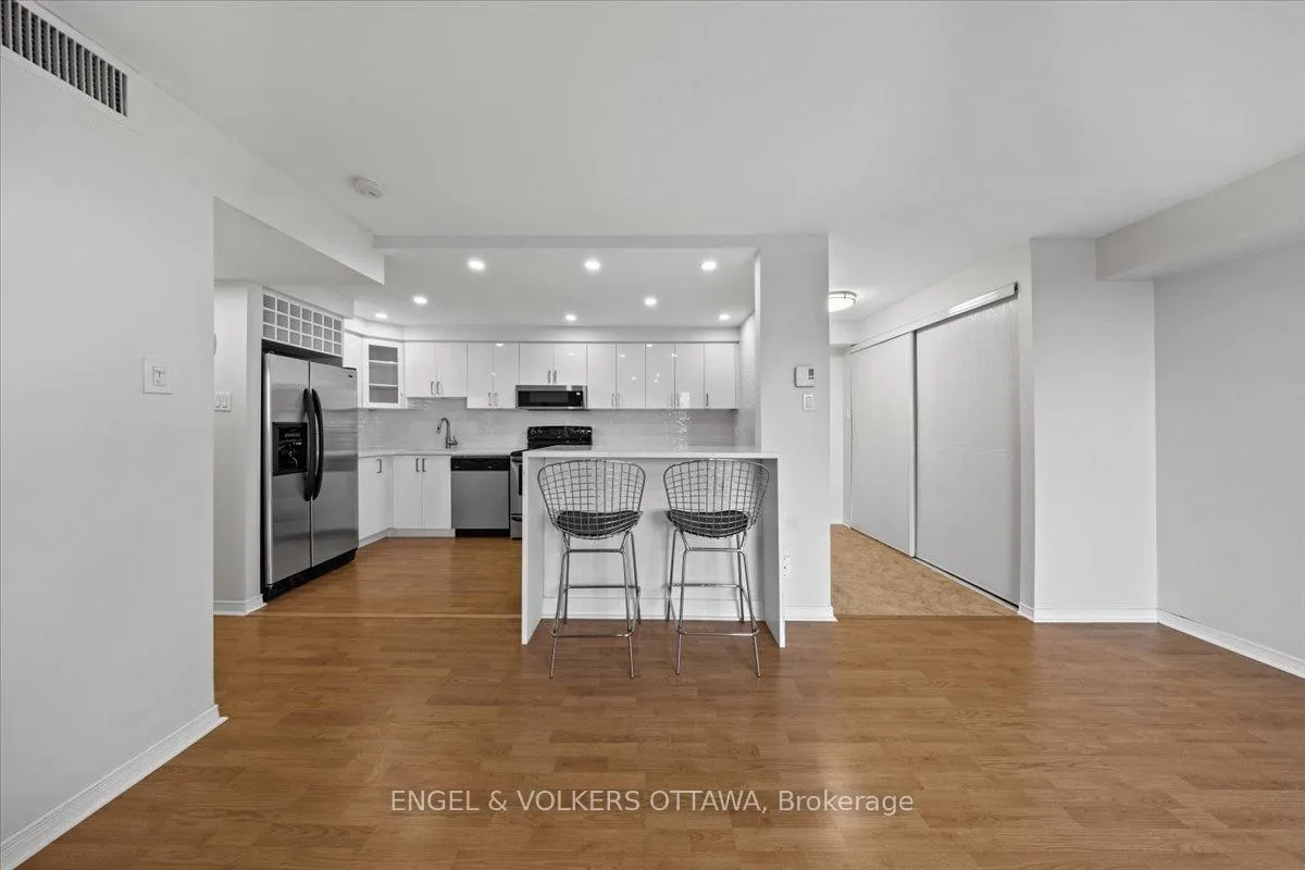 Photo 9 of Unit 2005, 199 Kent Street, Ottawa, Ottawa Centre — HOMEH