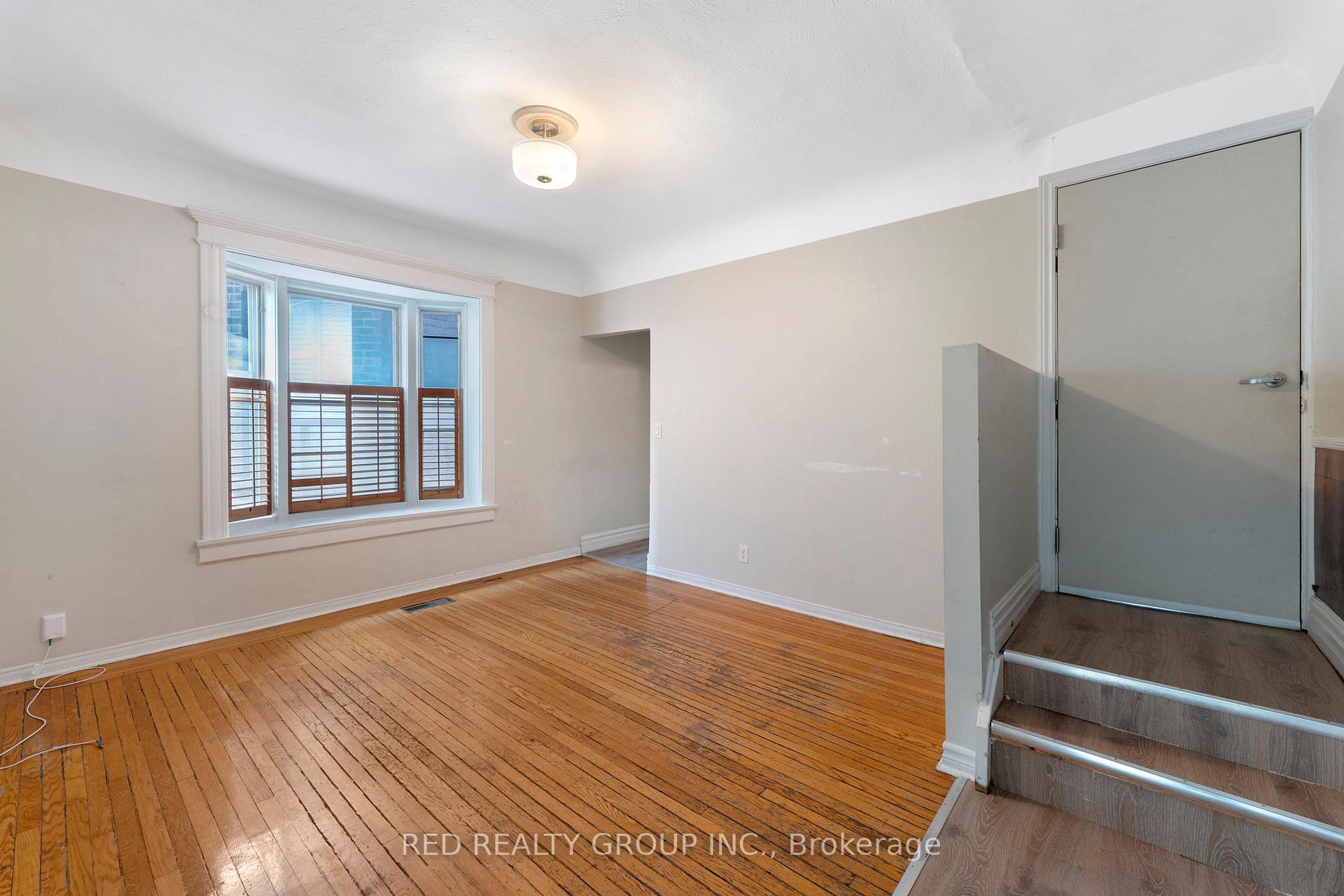 Photo 3 of 89 Beatrice Street, Toronto, Trinity-Bellwoods — HOMEH
