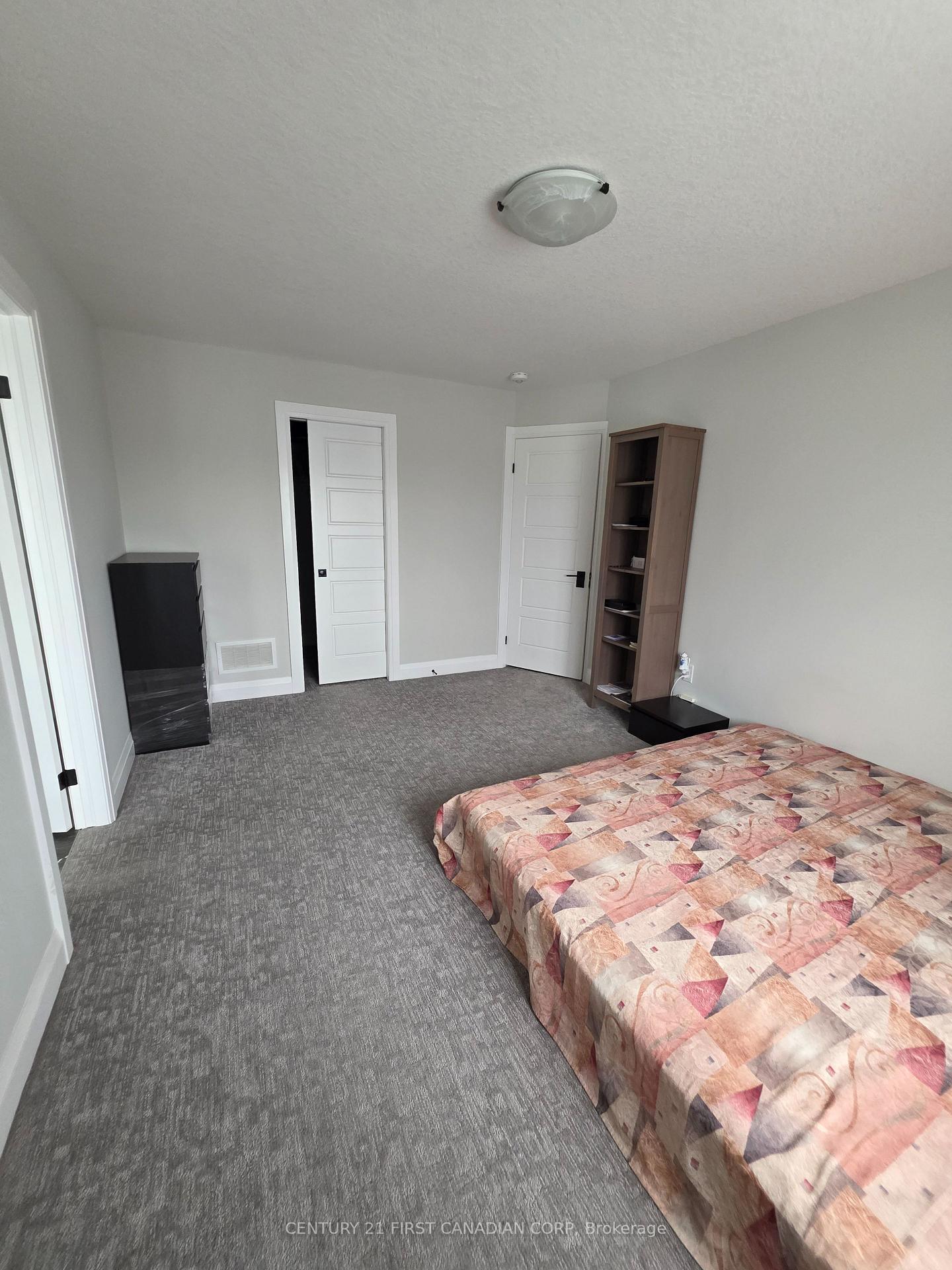 Photo 20 of 4 McNeil Street, Strathroy-Caradoc, Mount Brydges — HOMEH