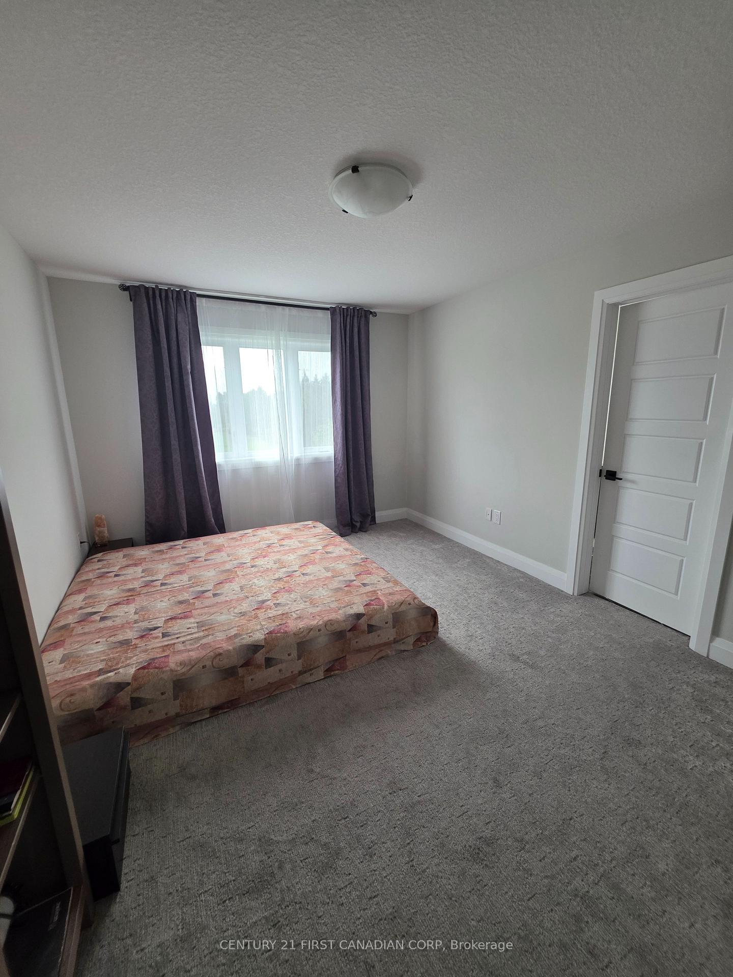 Photo 21 of 4 McNeil Street, Strathroy-Caradoc, Mount Brydges — HOMEH
