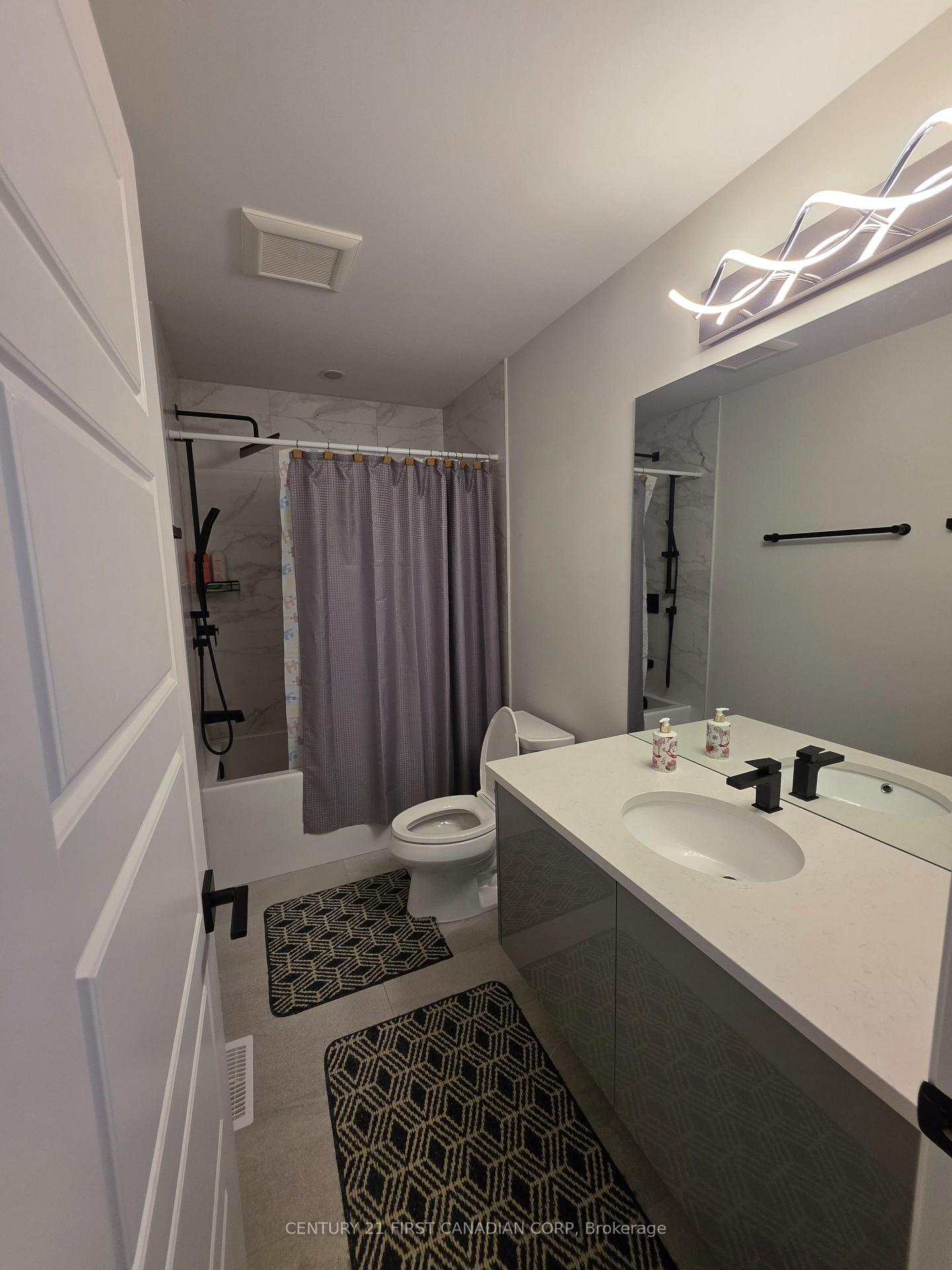 Photo 25 of 4 McNeil Street, Strathroy-Caradoc, Mount Brydges — HOMEH