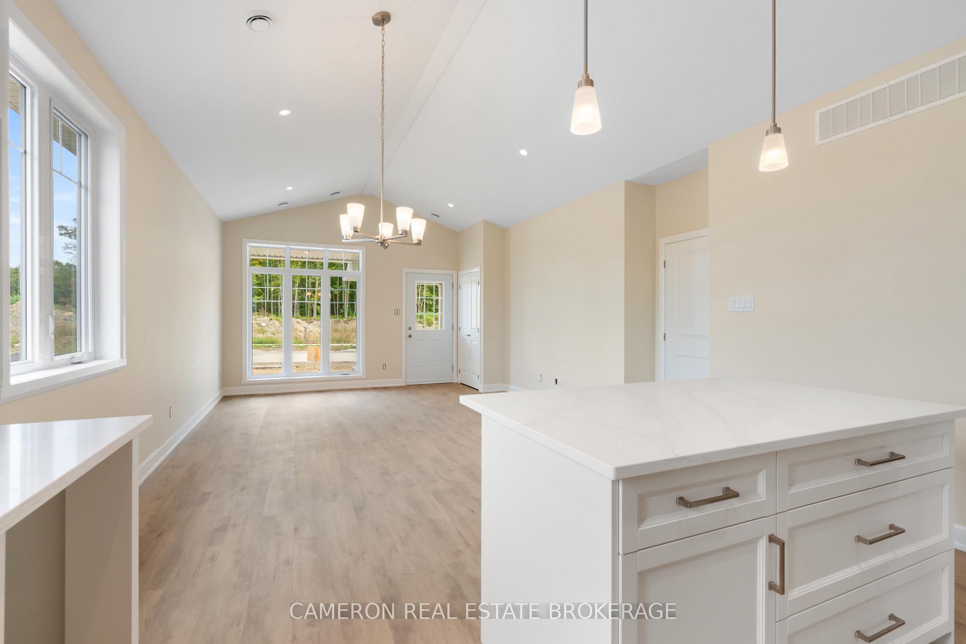 Photo 8 of 3190 Mauricy Street, Cornwall, Cornwall — HOMEH