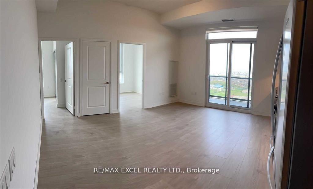 Photo 3 of Unit Lph01, 8 Nahani Way, Mississauga, Hurontario — HOMEH