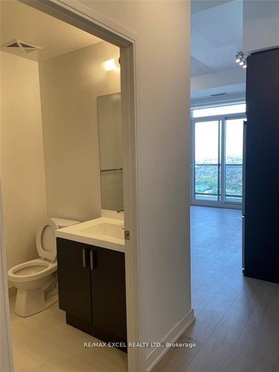 Photo 7 of Unit Lph01, 8 Nahani Way, Mississauga, Hurontario — HOMEH