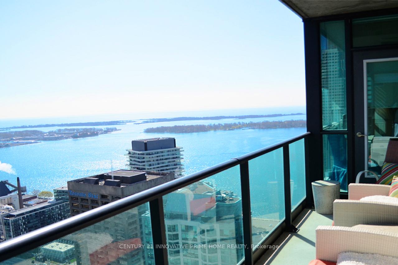 Photo 3 of Unit 4804, 16 Harbour Street, Toronto, Waterfront Communities — HOMEH