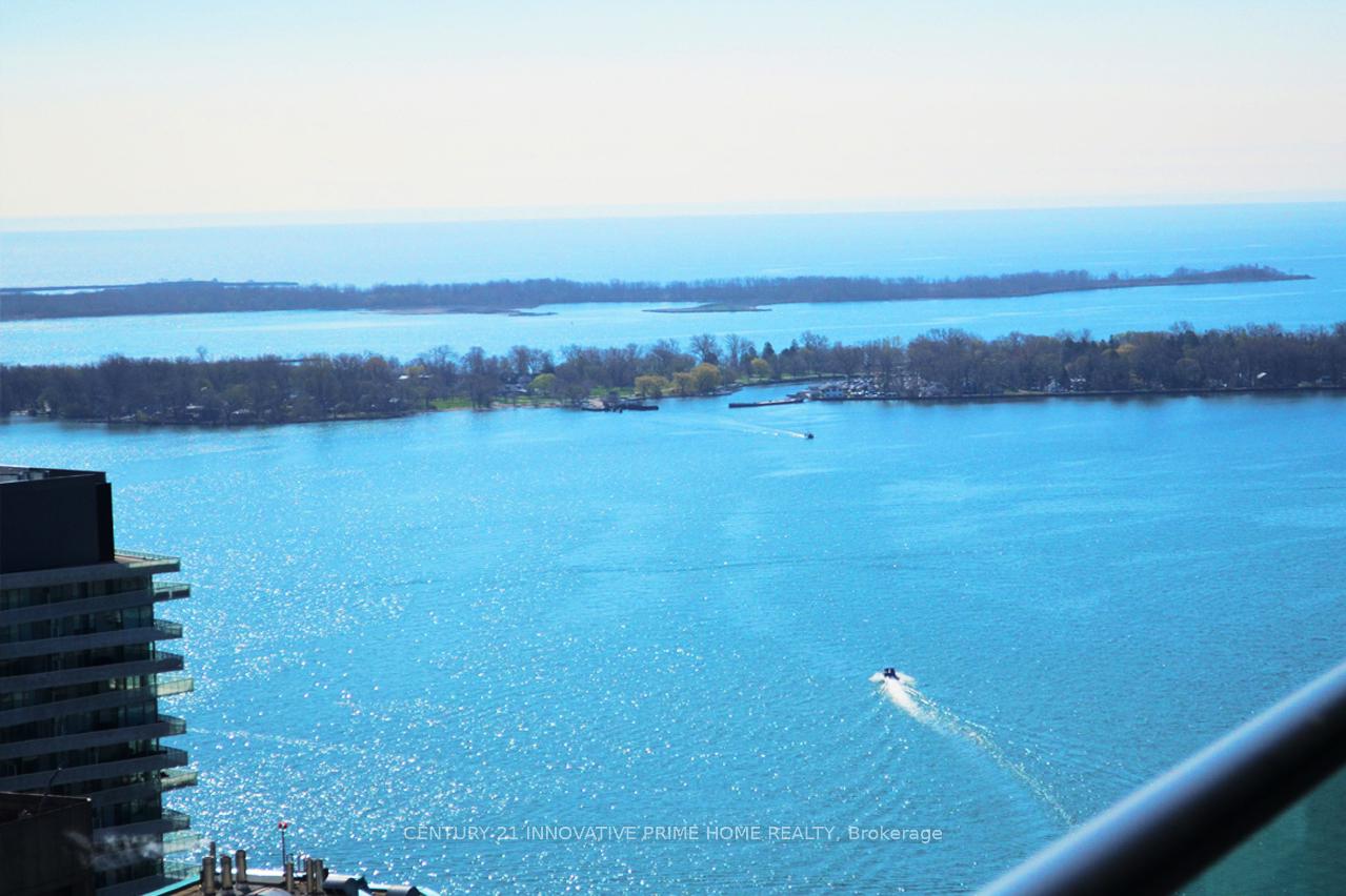 Photo 7 of Unit 4804, 16 Harbour Street, Toronto, Waterfront Communities — HOMEH