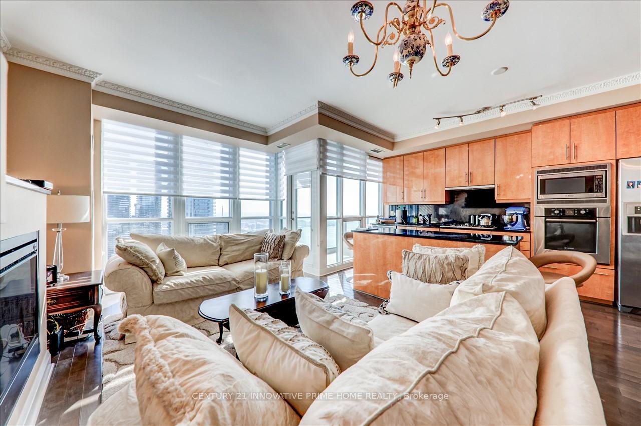 Photo 27 of Unit 4804, 16 Harbour Street, Toronto, Waterfront Communities — HOMEH