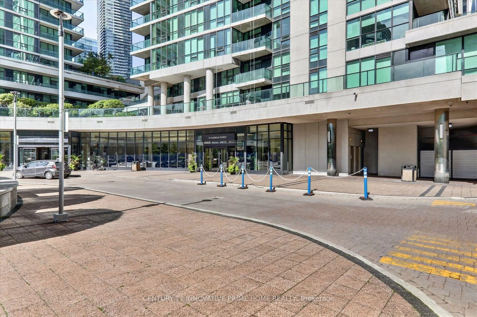 Photo 6 of Unit 4804, 16 Harbour Street, Toronto, Waterfront Communities — HOMEH