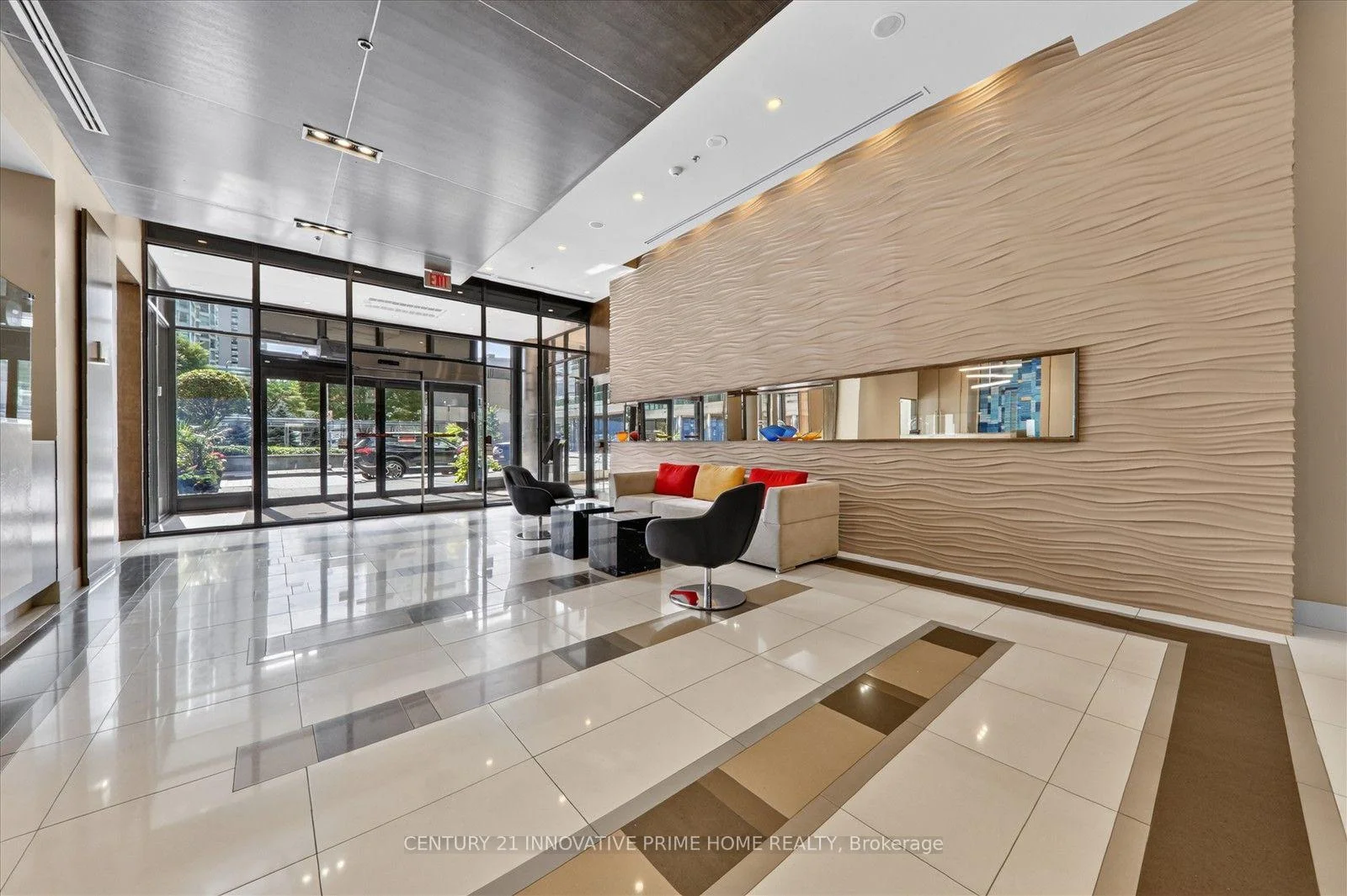 Photo 12 of Unit 4804, 16 Harbour Street, Toronto, Waterfront Communities — HOMEH
