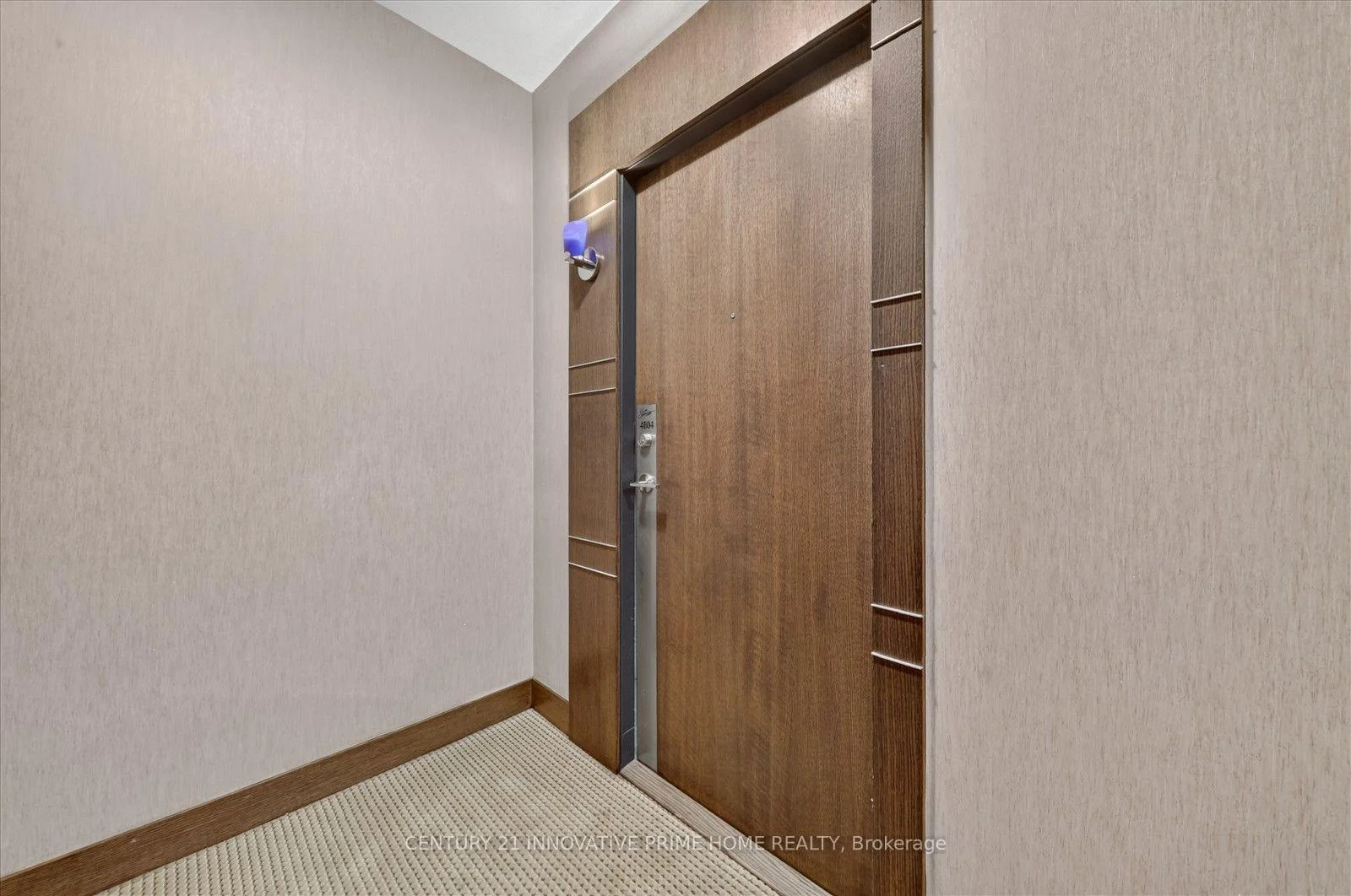 Photo 16 of Unit 4804, 16 Harbour Street, Toronto, Waterfront Communities — HOMEH