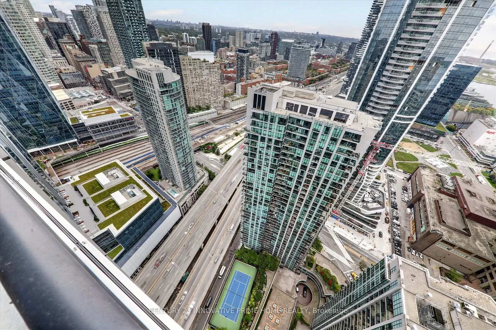 Photo 38 of Unit 4804, 16 Harbour Street, Toronto, Waterfront Communities — HOMEH