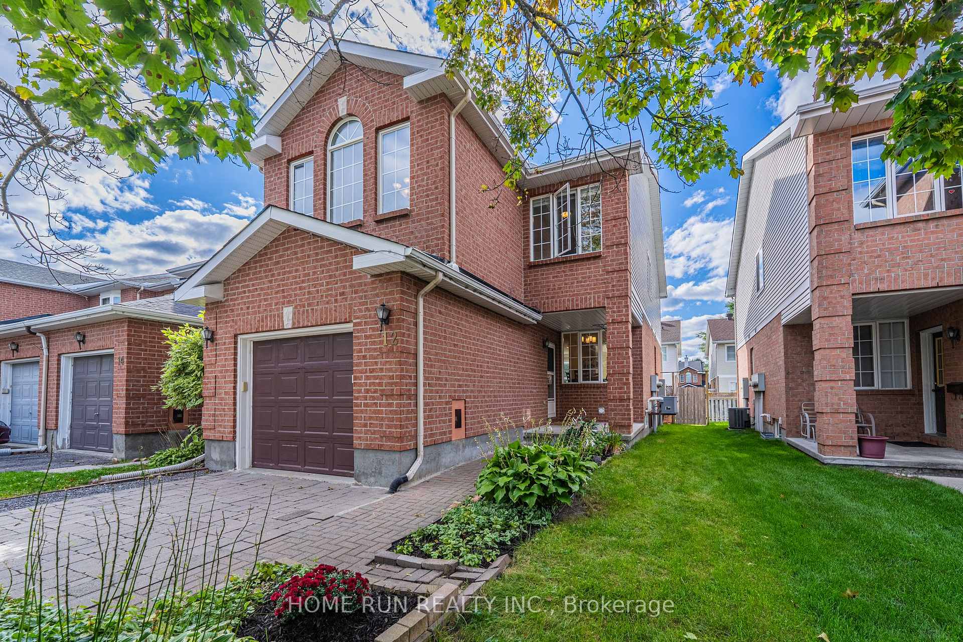 Photo 1 of 12 Angus Drive, Ottawa, Kanata - Katimavik — HOMEH