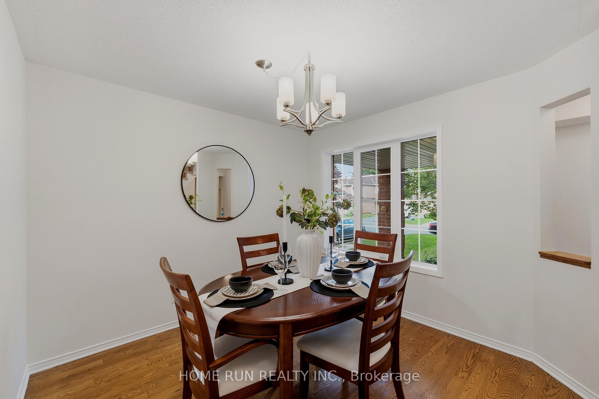 Photo 11 of 12 Angus Drive, Ottawa, Kanata - Katimavik — HOMEH