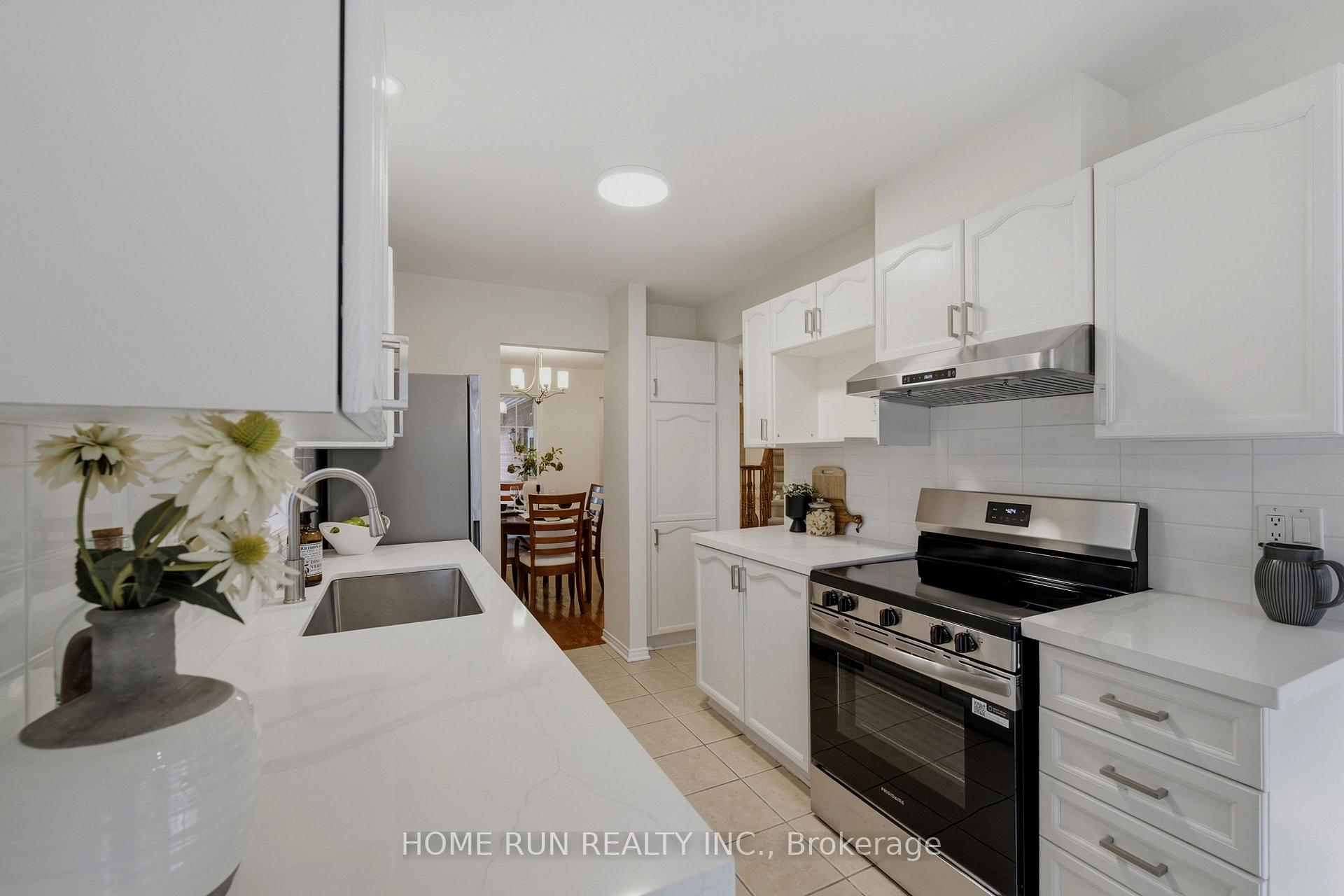Photo 21 of 12 Angus Drive, Ottawa, Kanata - Katimavik — HOMEH