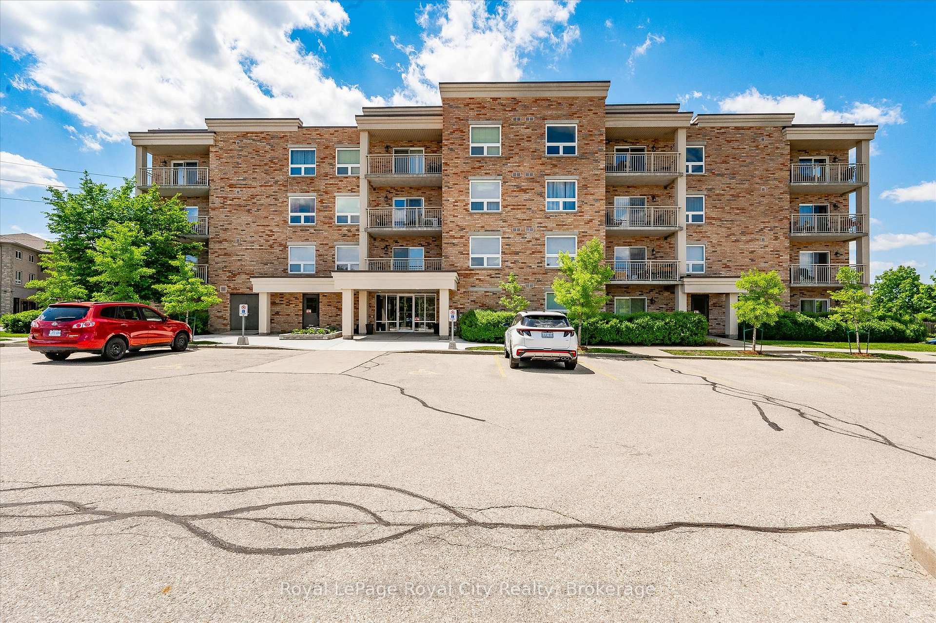 Photo 1 of Unit 101, 901 Paisley Drive, Guelph, Willow West/Sugarbush/West Acres — HOMEH