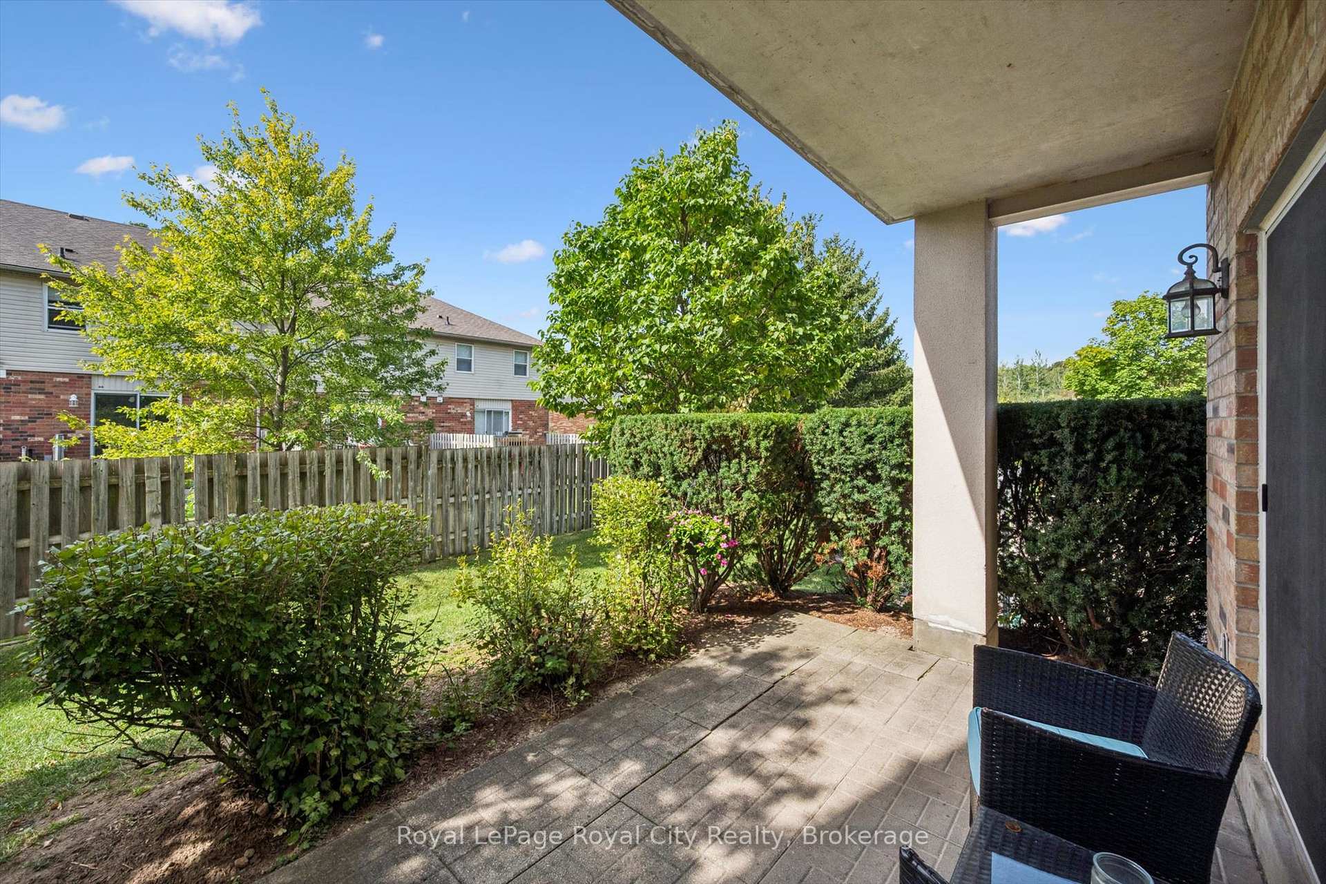 Photo 15 of Unit 101, 901 Paisley Drive, Guelph, Willow West/Sugarbush/West Acres — HOMEH