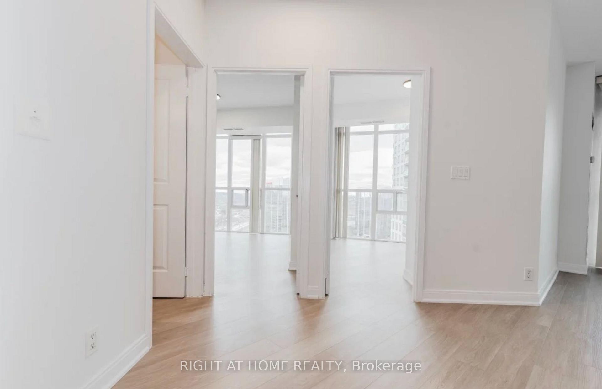 Photo 14 of Unit 2010, 70 Absolute Avenue, Mississauga, City Centre — HOMEH
