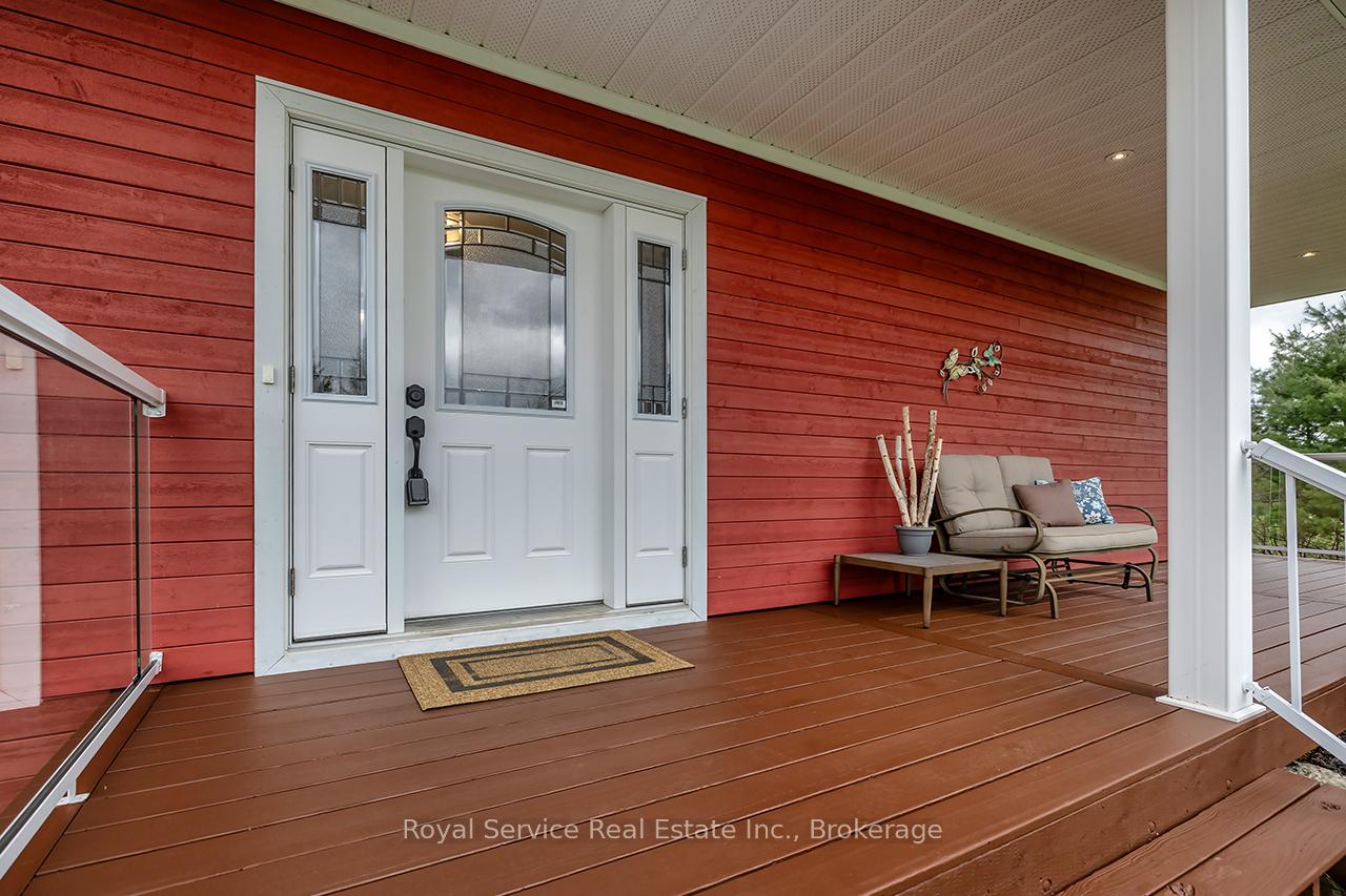 Photo 4 of 709 Carveth Drive, Cavan Monaghan, Cavan Twp — HOMEH