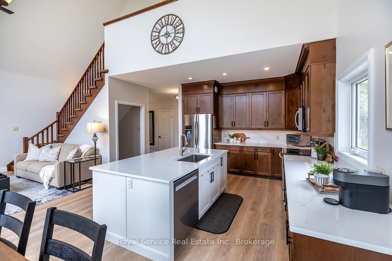 Photo 9 of 709 Carveth Drive, Cavan Monaghan, Cavan Twp — HOMEH