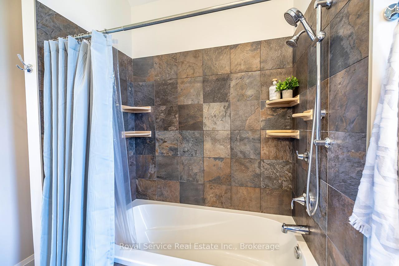 Photo 22 of 709 Carveth Drive, Cavan Monaghan, Cavan Twp — HOMEH