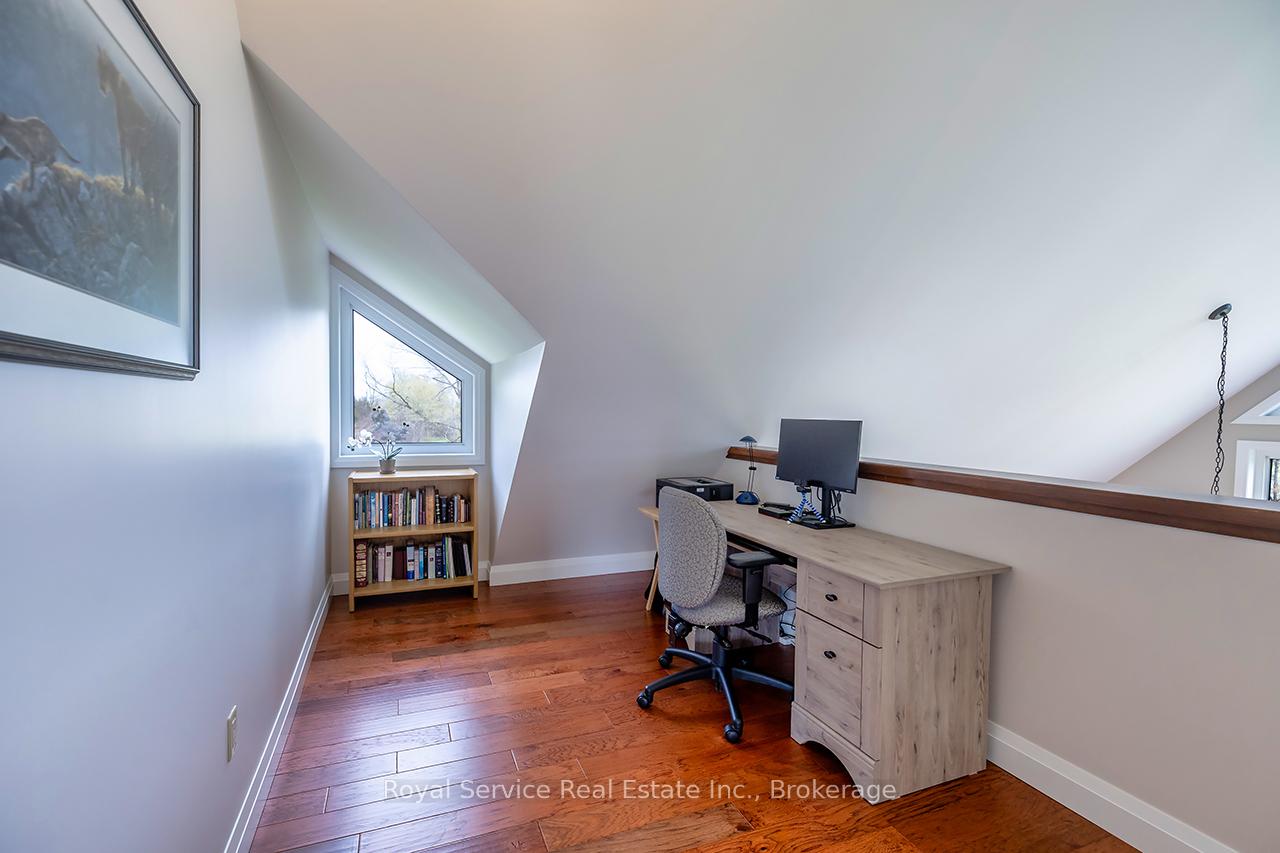 Photo 23 of 709 Carveth Drive, Cavan Monaghan, Cavan Twp — HOMEH