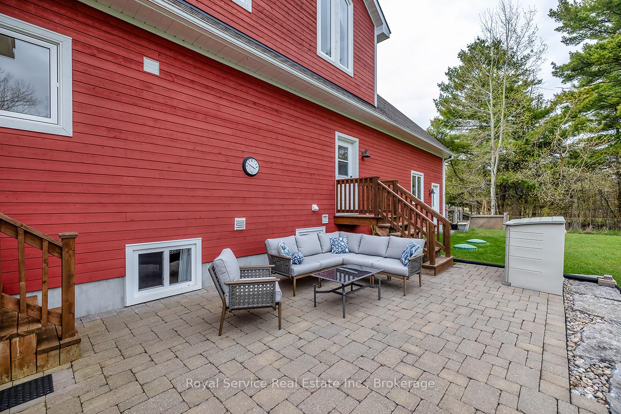 Photo 35 of 709 Carveth Drive, Cavan Monaghan, Cavan Twp — HOMEH
