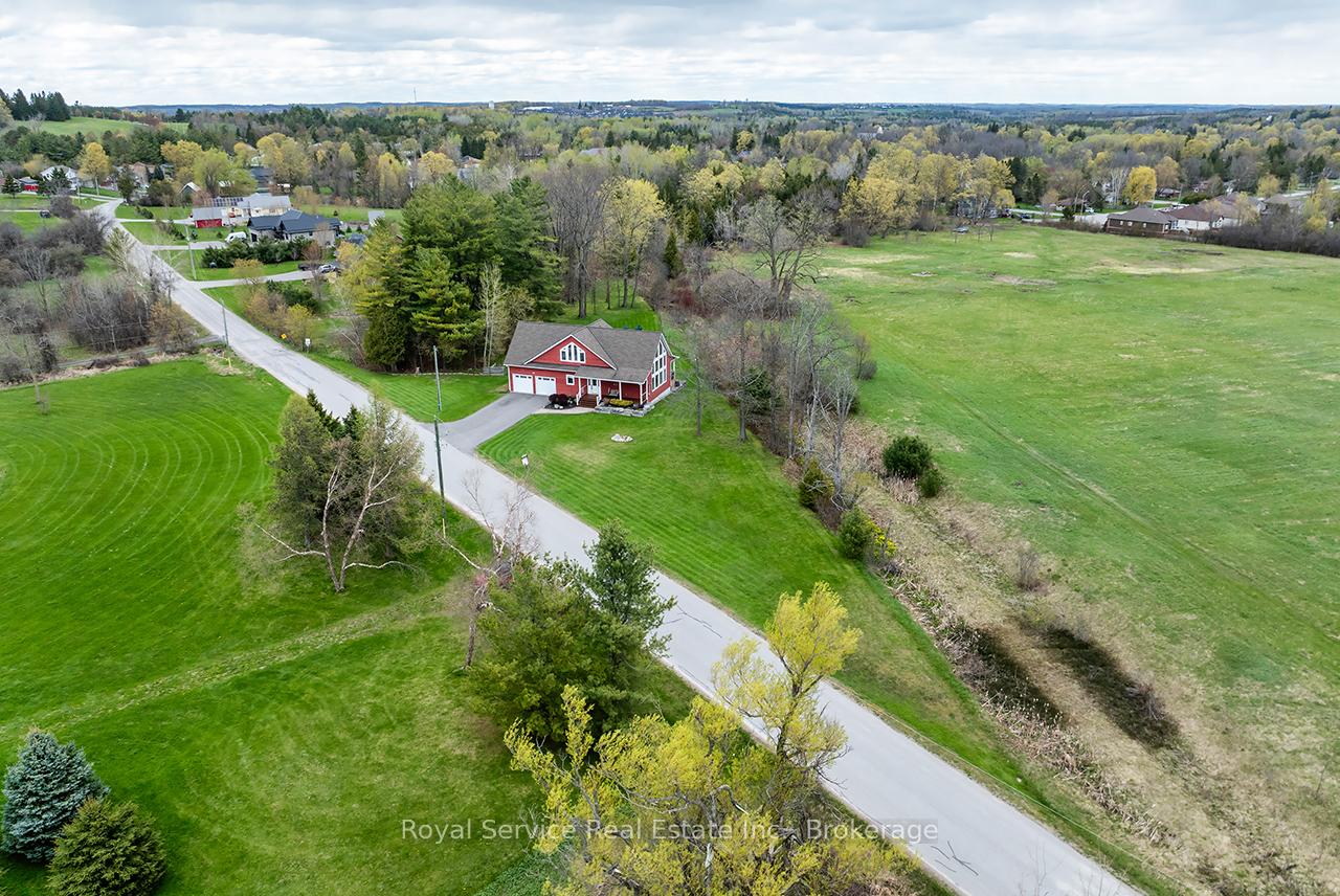 Photo 49 of 709 Carveth Drive, Cavan Monaghan, Cavan Twp — HOMEH