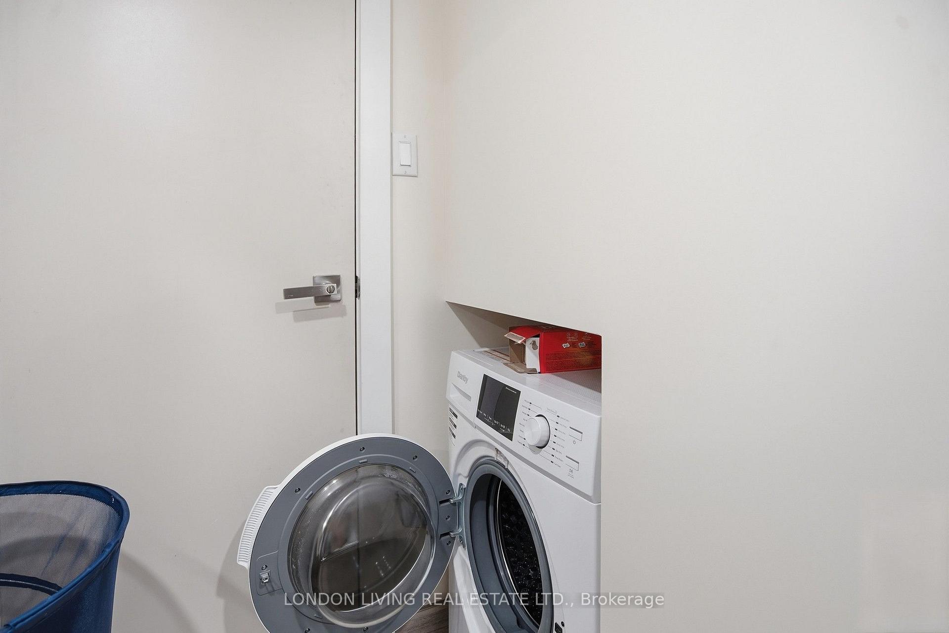 Photo 40 of 470 Coombs Avenue, London, North K — HOMEH